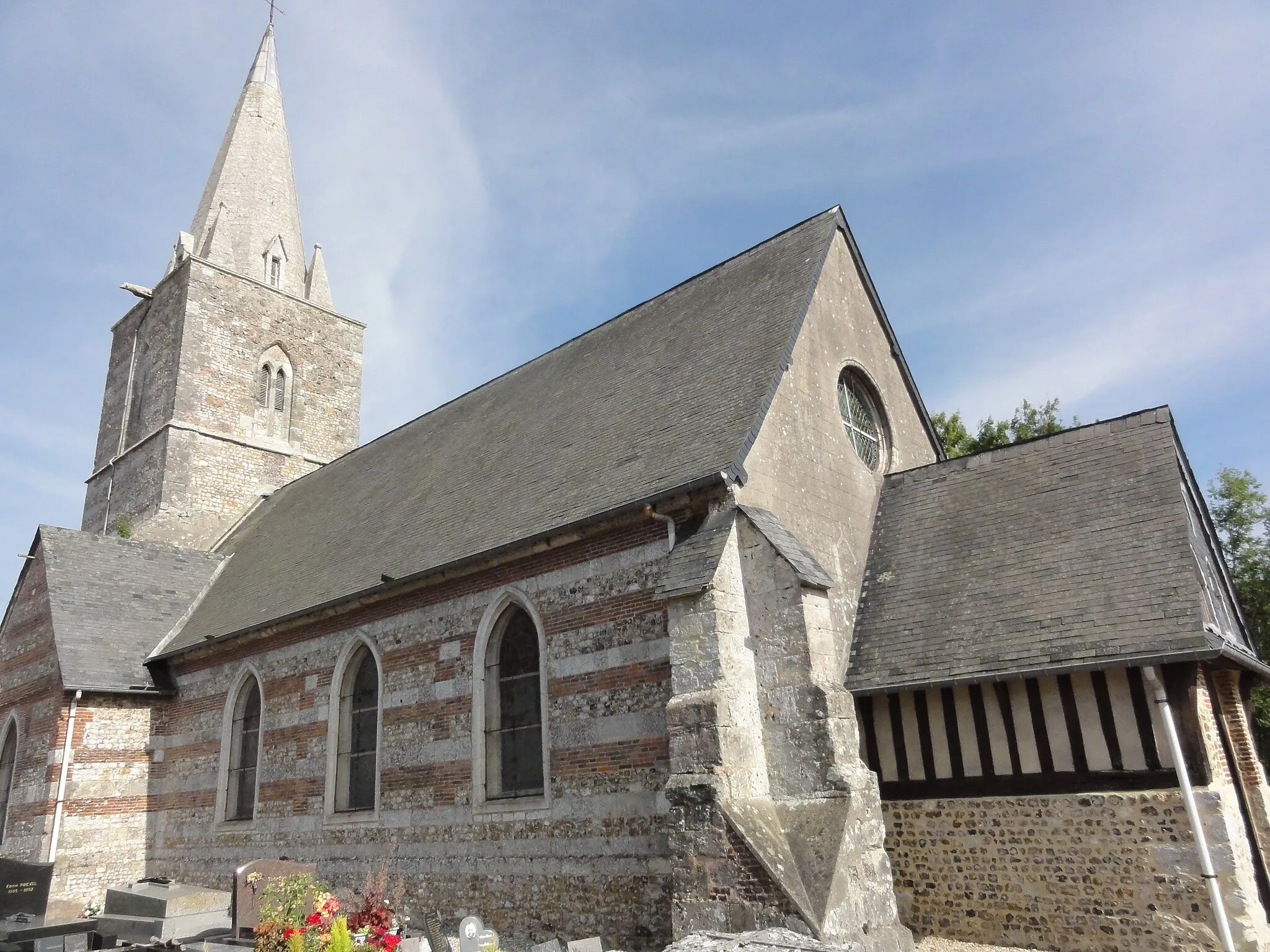 Photo showing: Cliponville (Seine-Mar.) église, extérieur