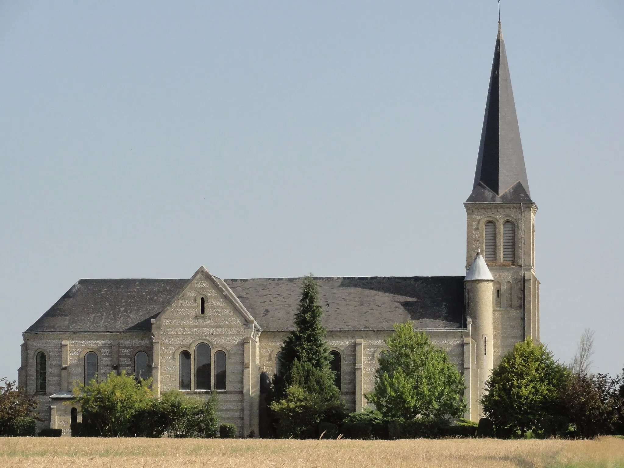 Photo showing: Bernières (Seine-Mar.) église extérieur