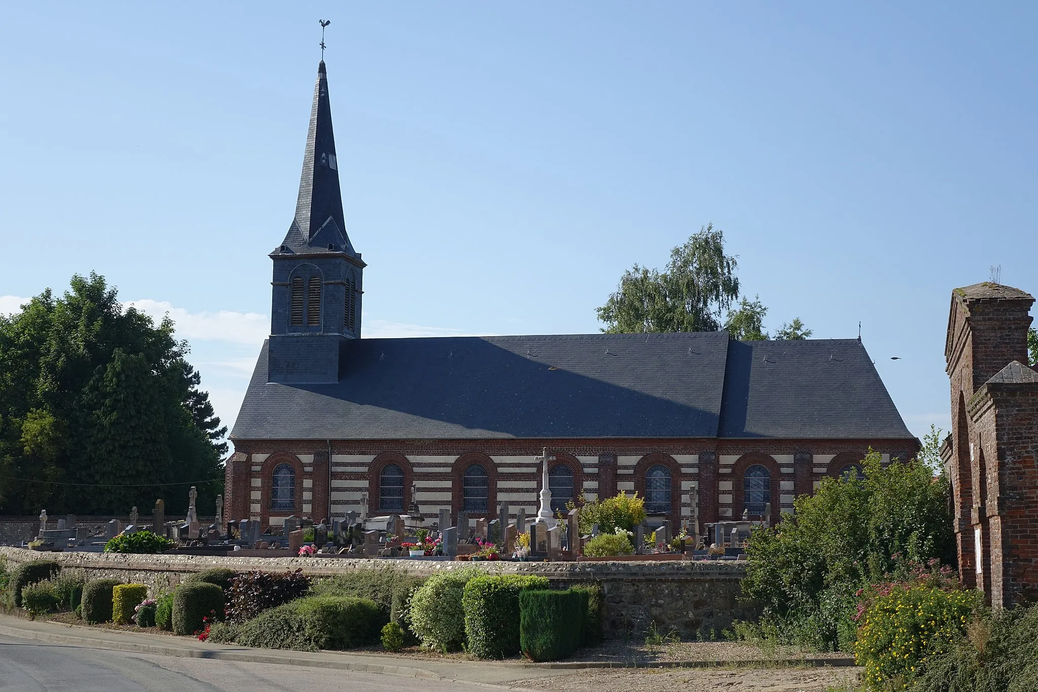 Photo showing: Église de Servaville-Salmonville, Seine-Maritime, France