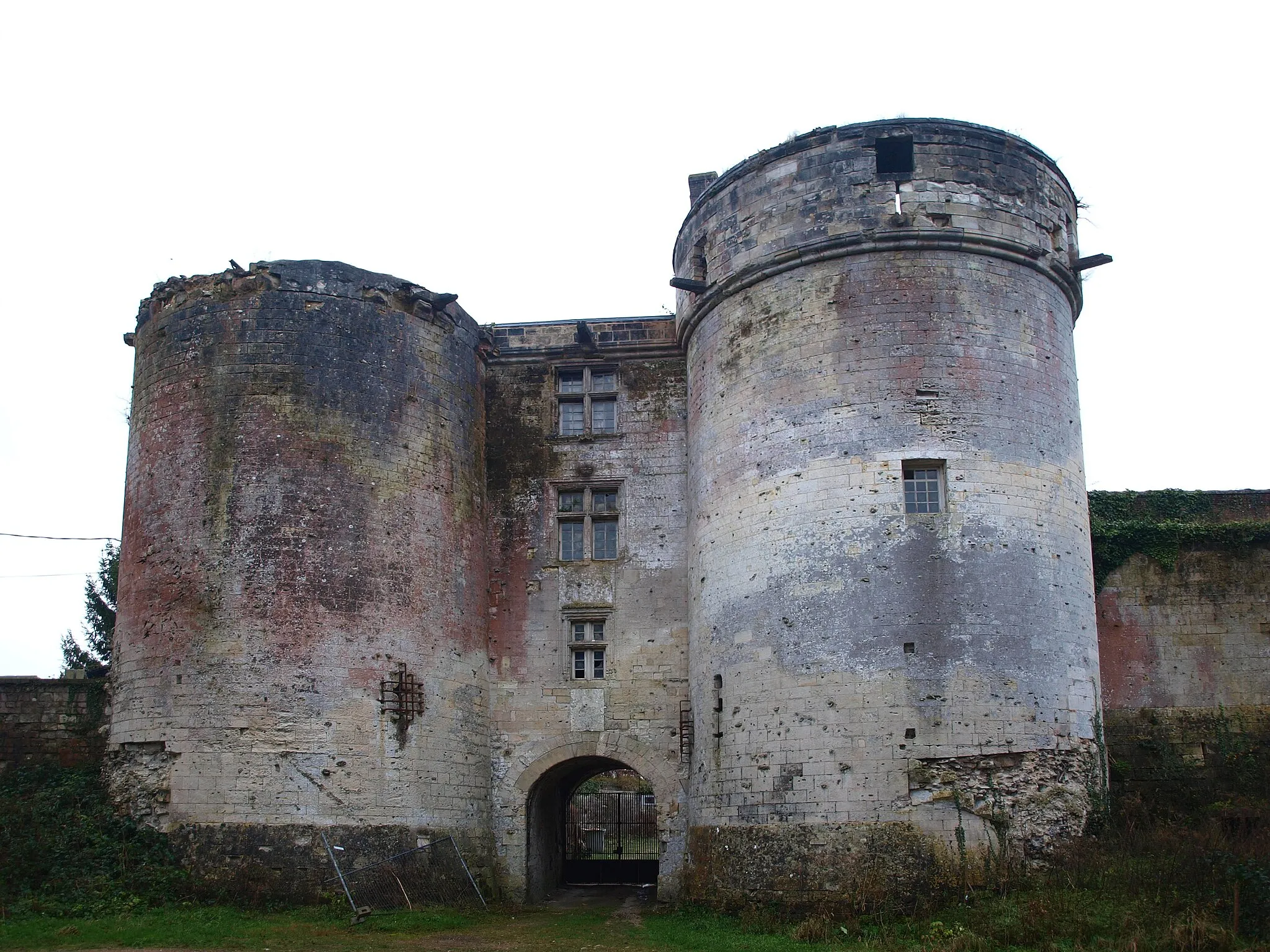 Photo showing: Château de Tancarville (Seine-Maritime , France)