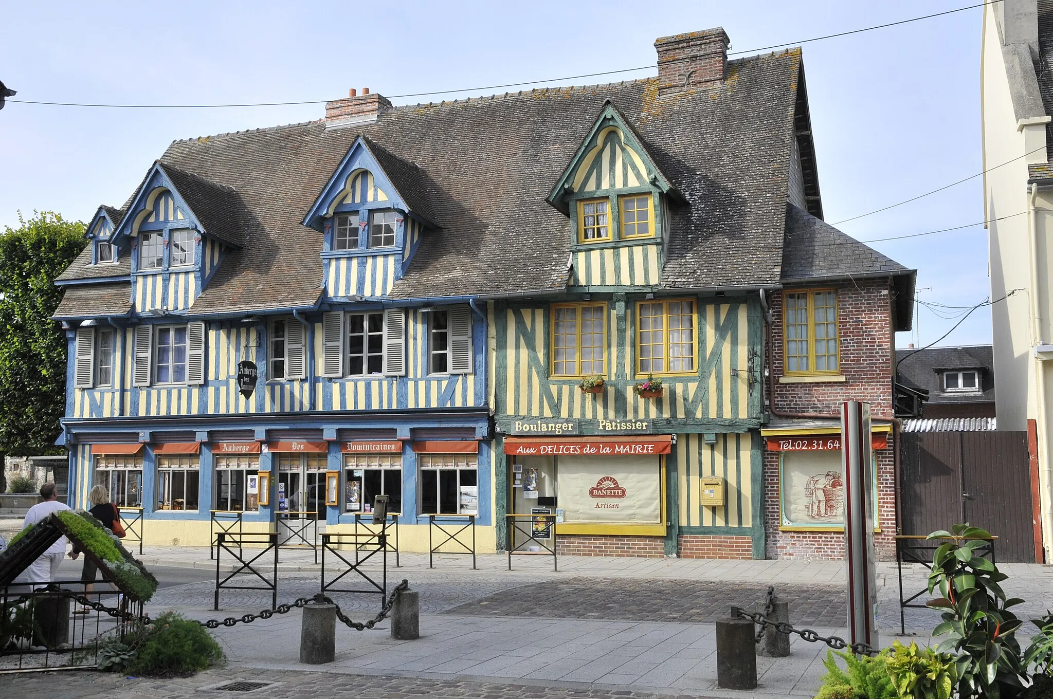 Photo showing: les maisons à pans de bois