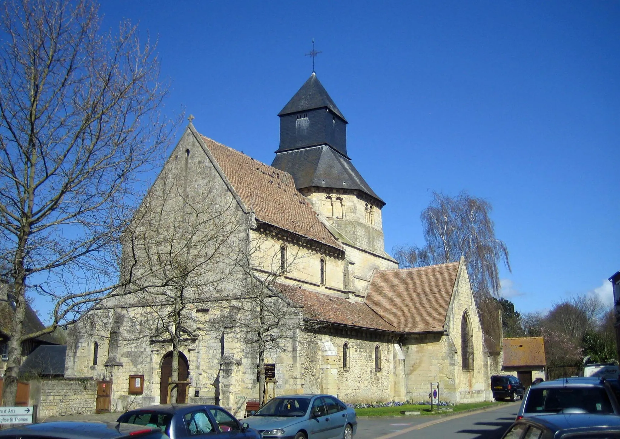 Photo showing: Eglise Saint-Pierre à Touques (Calvados, Normandie, France). XIe siècle.