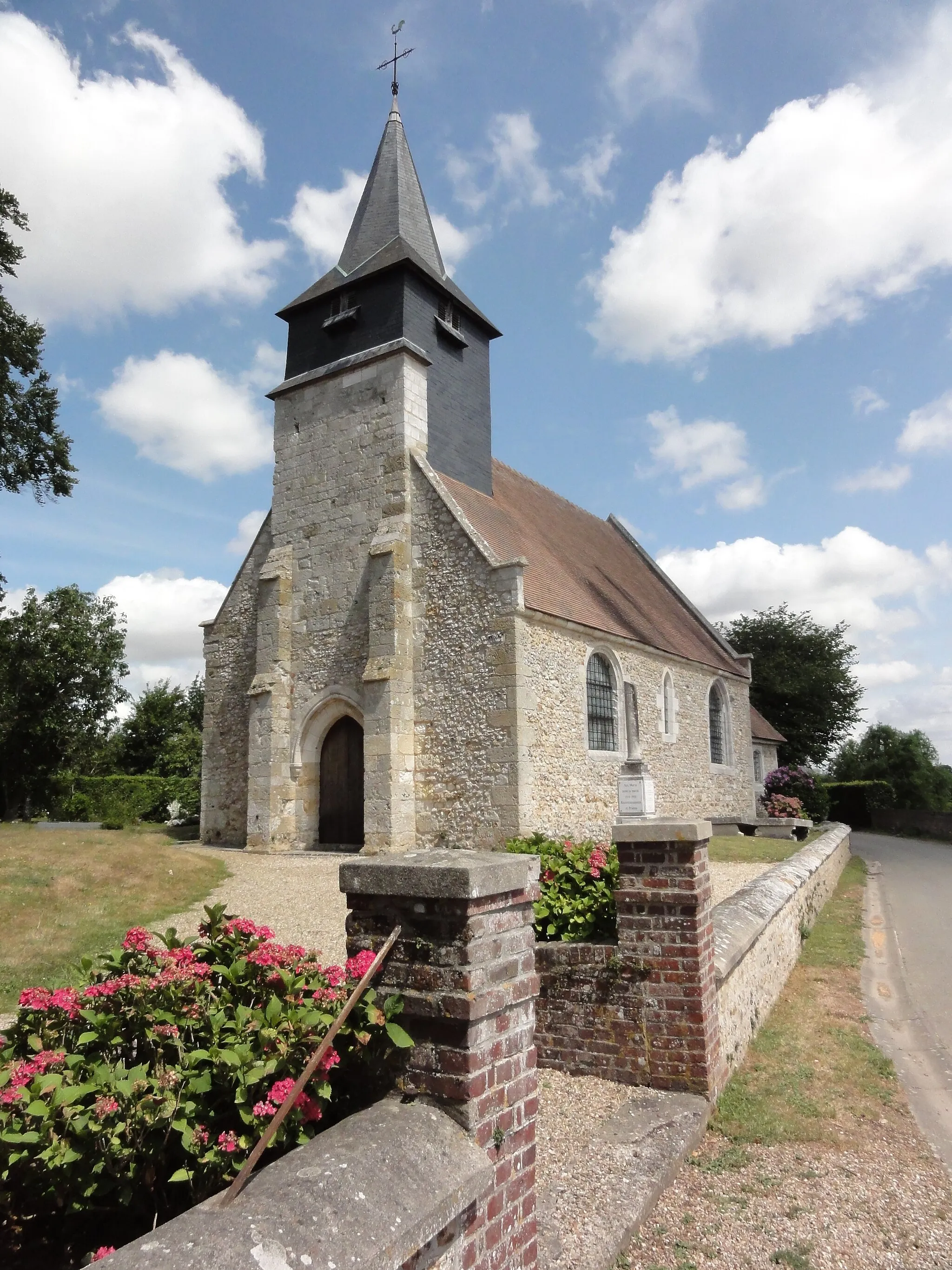 Photo showing: Mont-de-l'If (Seine-Maritime) église extérieur