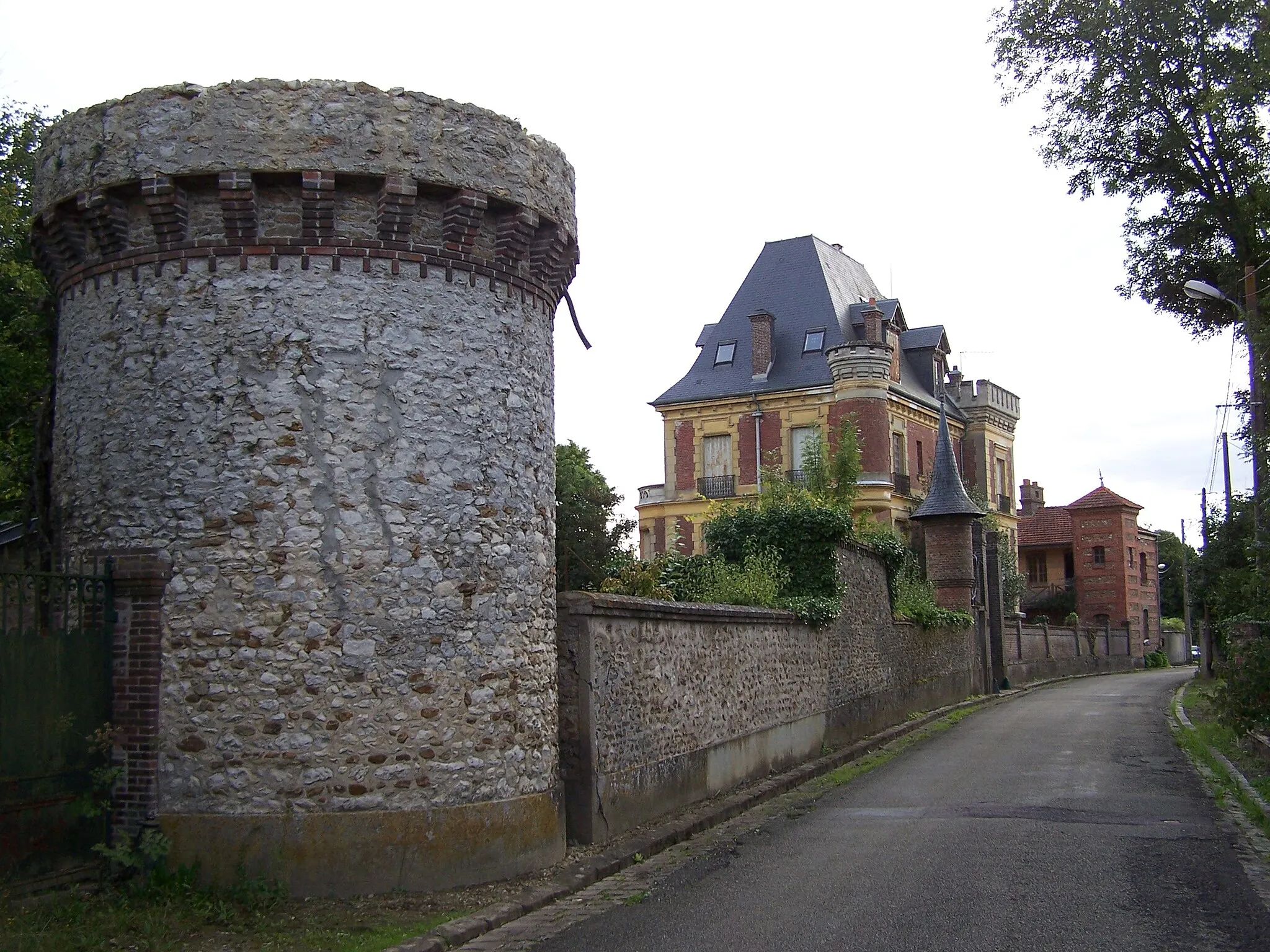 Photo showing: Castle of Flins-Neuve-Église (Yvelines, France)