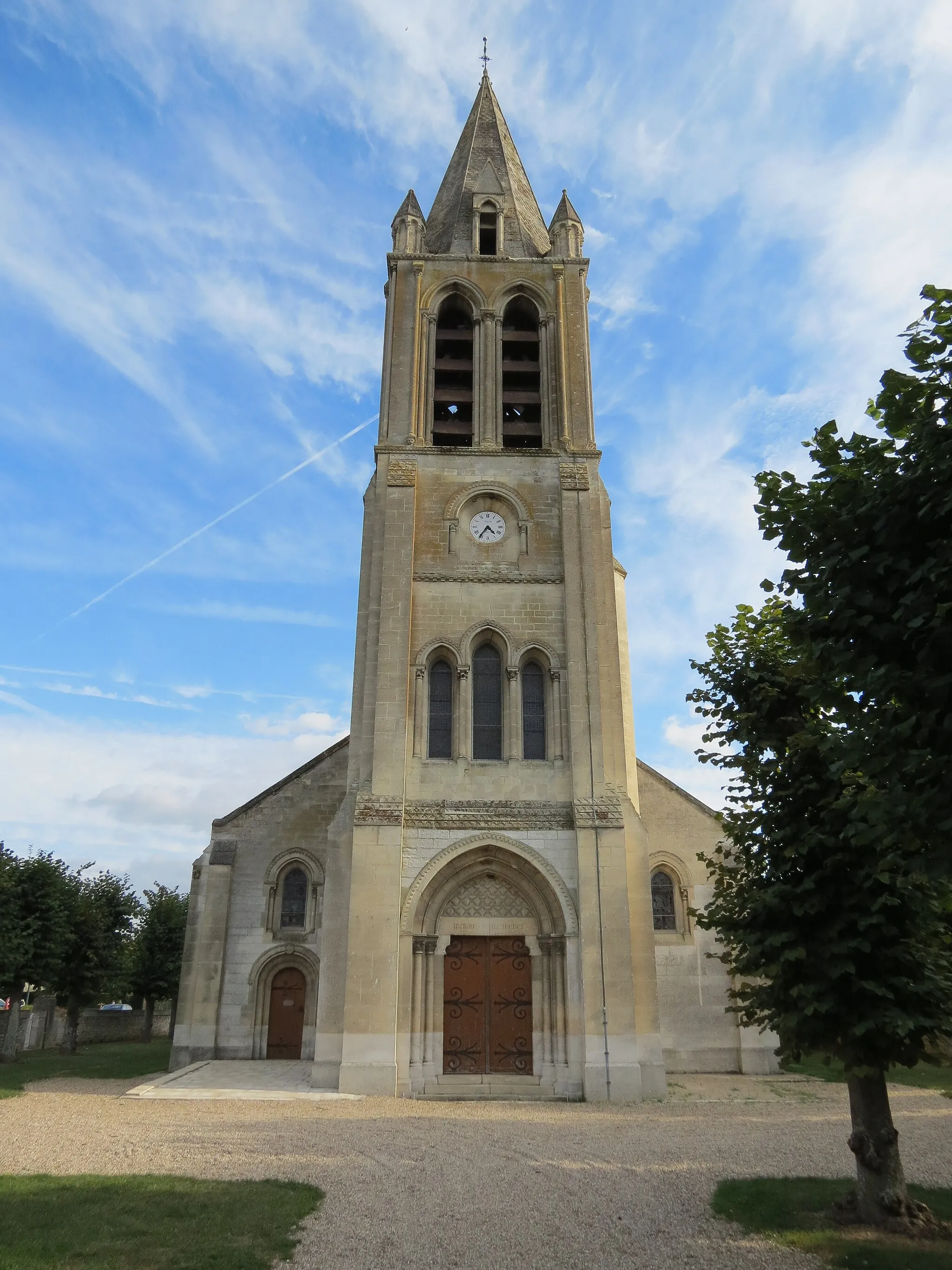 Photo showing: Église Saint-Pierre de Port-Mort.