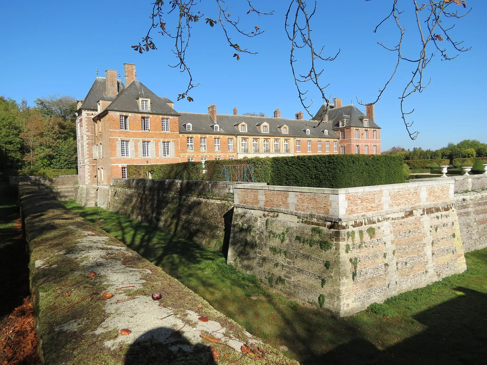 Photo showing: Château d'Heudicourt.