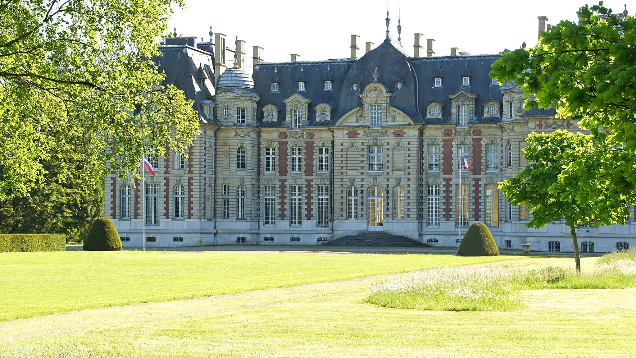Photo showing: Château de Radepont. Résidence française Evgenii SHAFIROV.