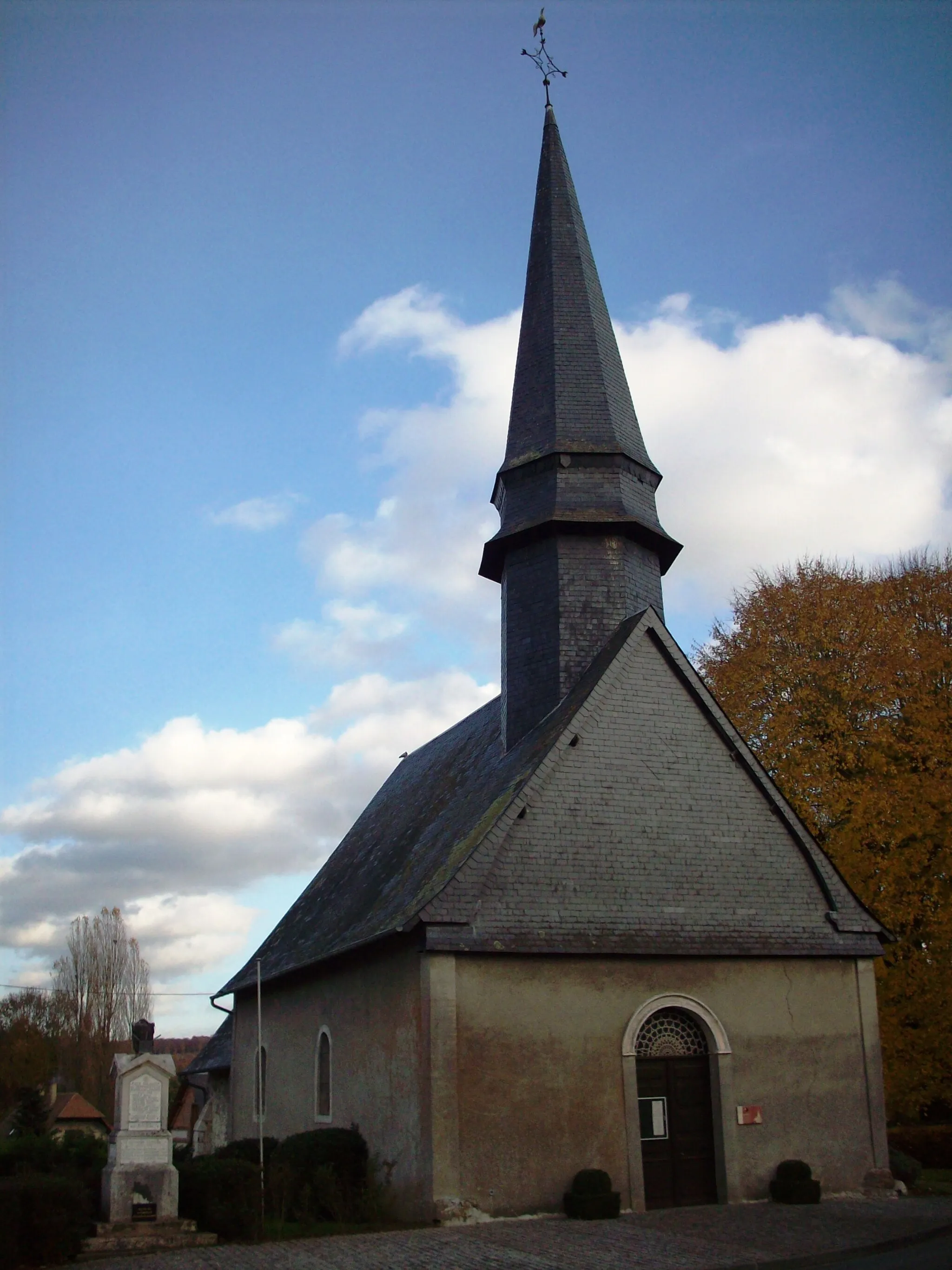 Photo showing: Eglise Notre-Dame et Saint-Aubin de Ménesqueville.
