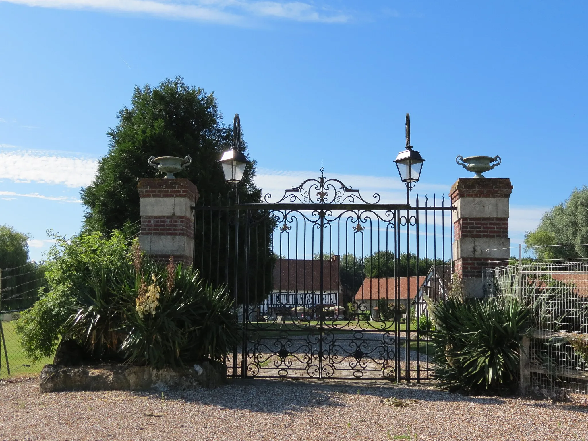 Photo showing: Ferme de Port-Pinché