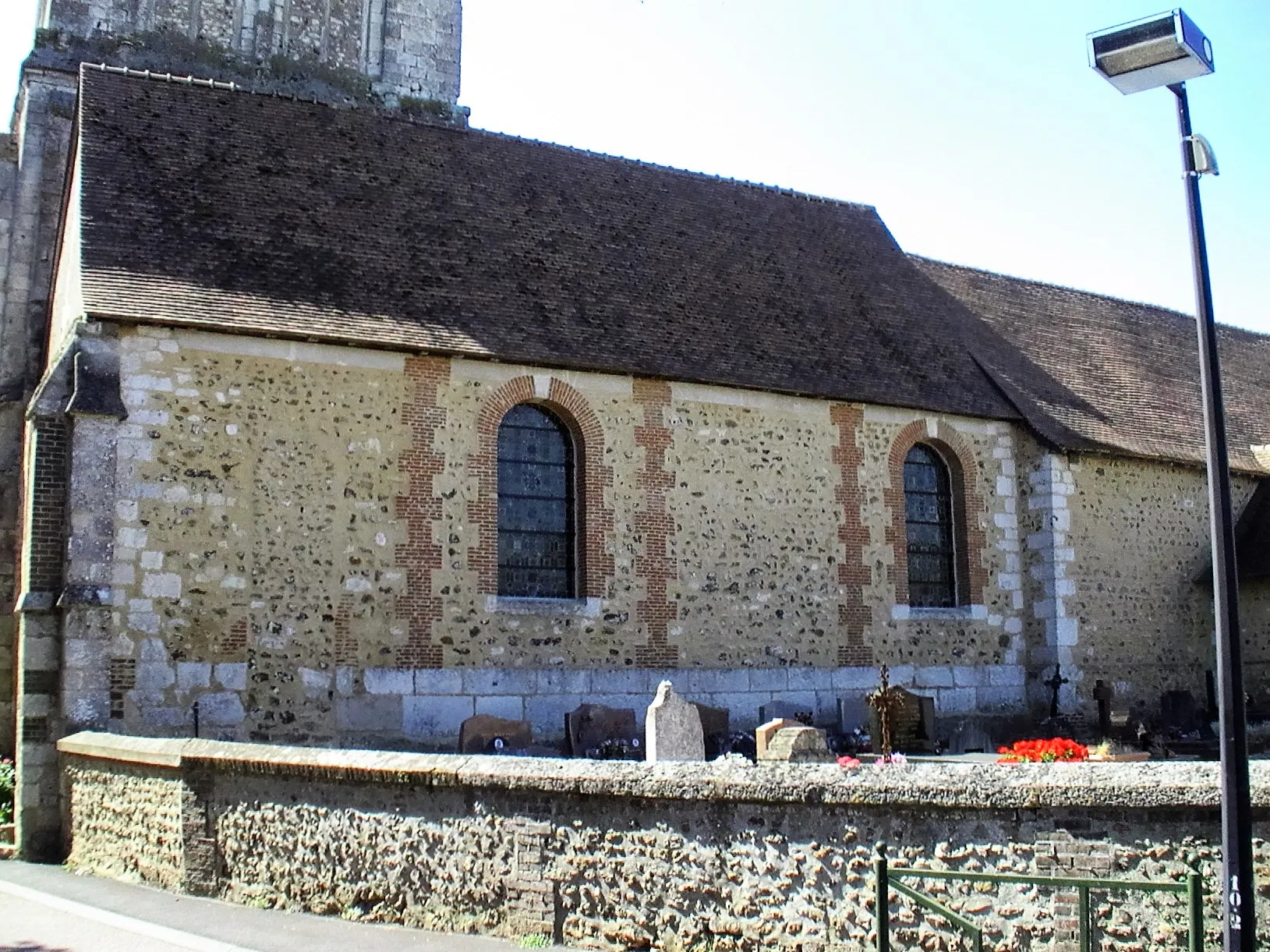 Photo showing: L'église Saint-Valérien.