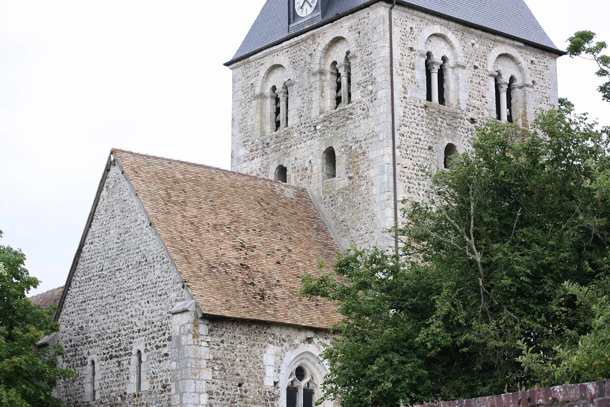 Photo showing: Montaure - Eglise Notre-Dame
