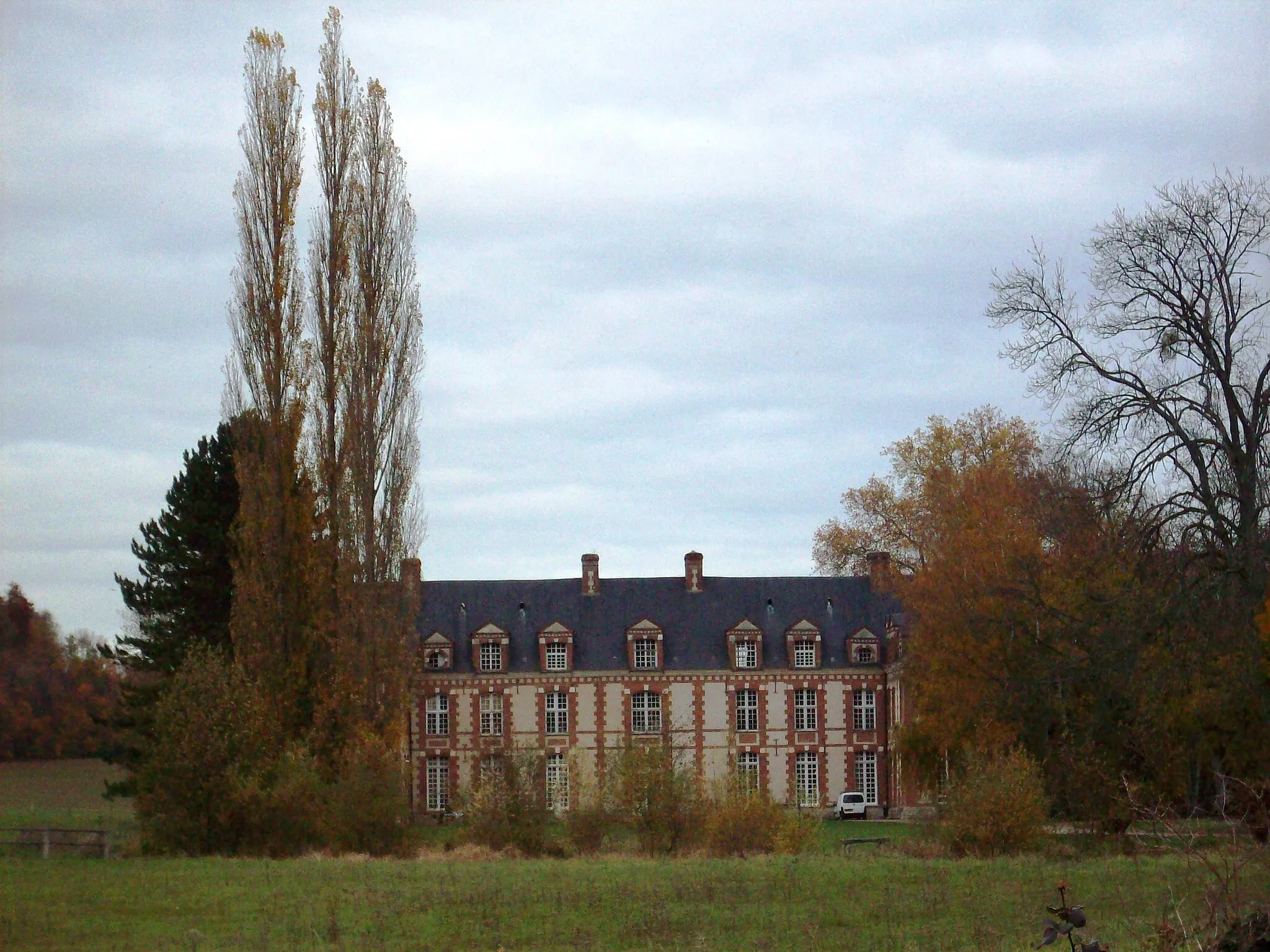 Photo showing: Château de Rosay.