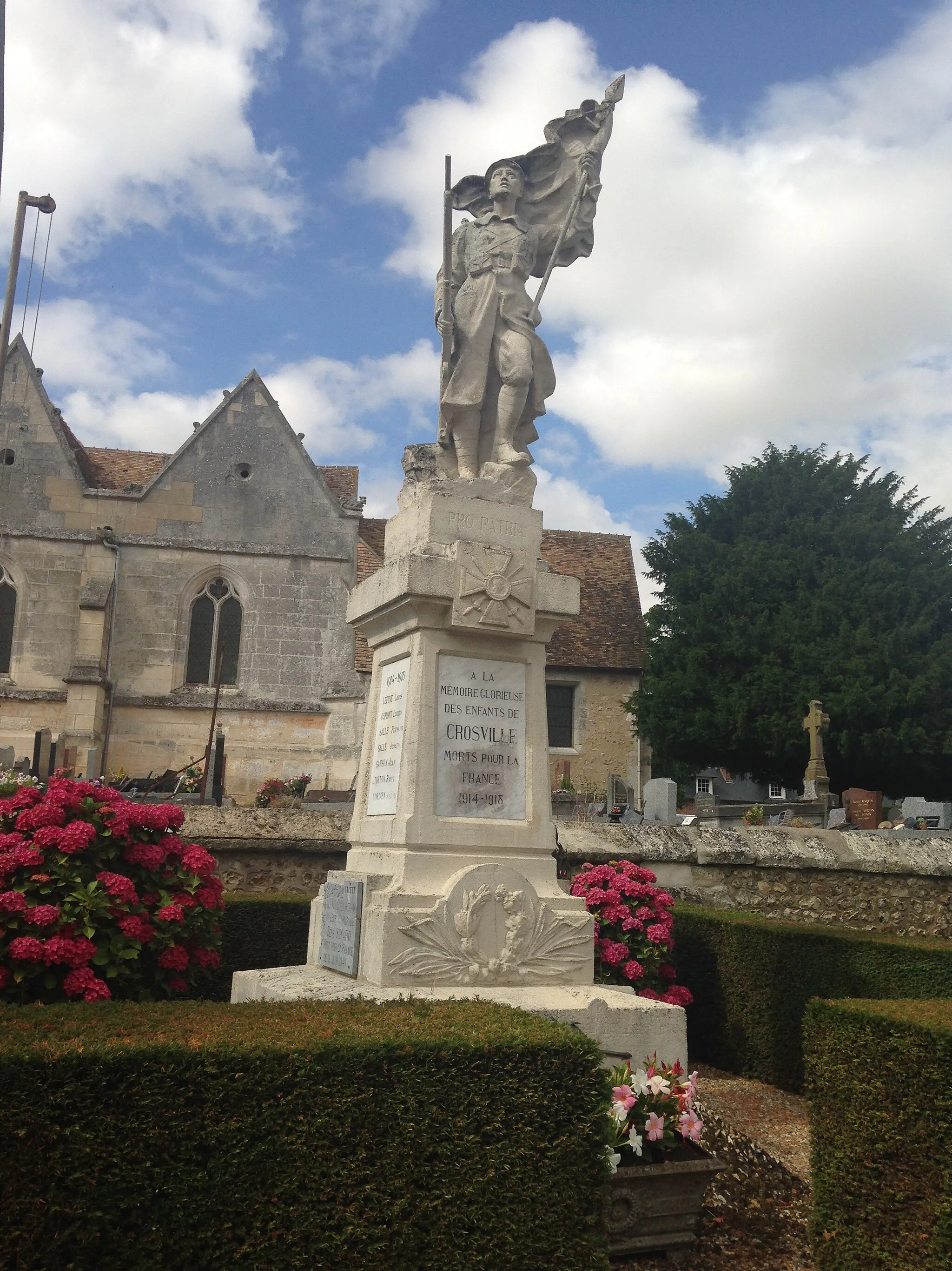 Photo showing: Monument aux morts de Crosville-la-Vieille, Eure, France