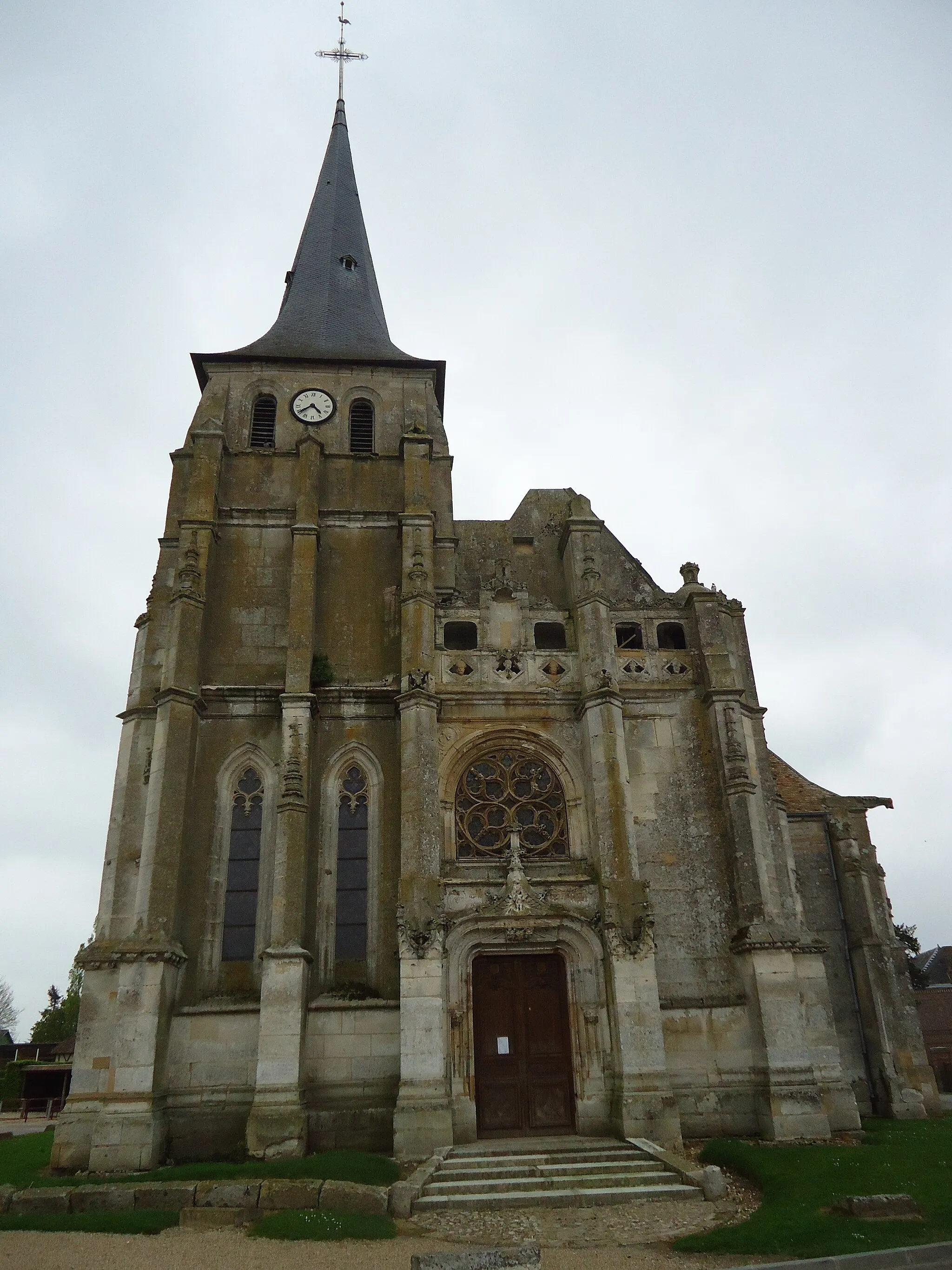 Photo showing: Eglise Saint-Aubin de Saint-Aubin d'Ecrosville (ISMH)