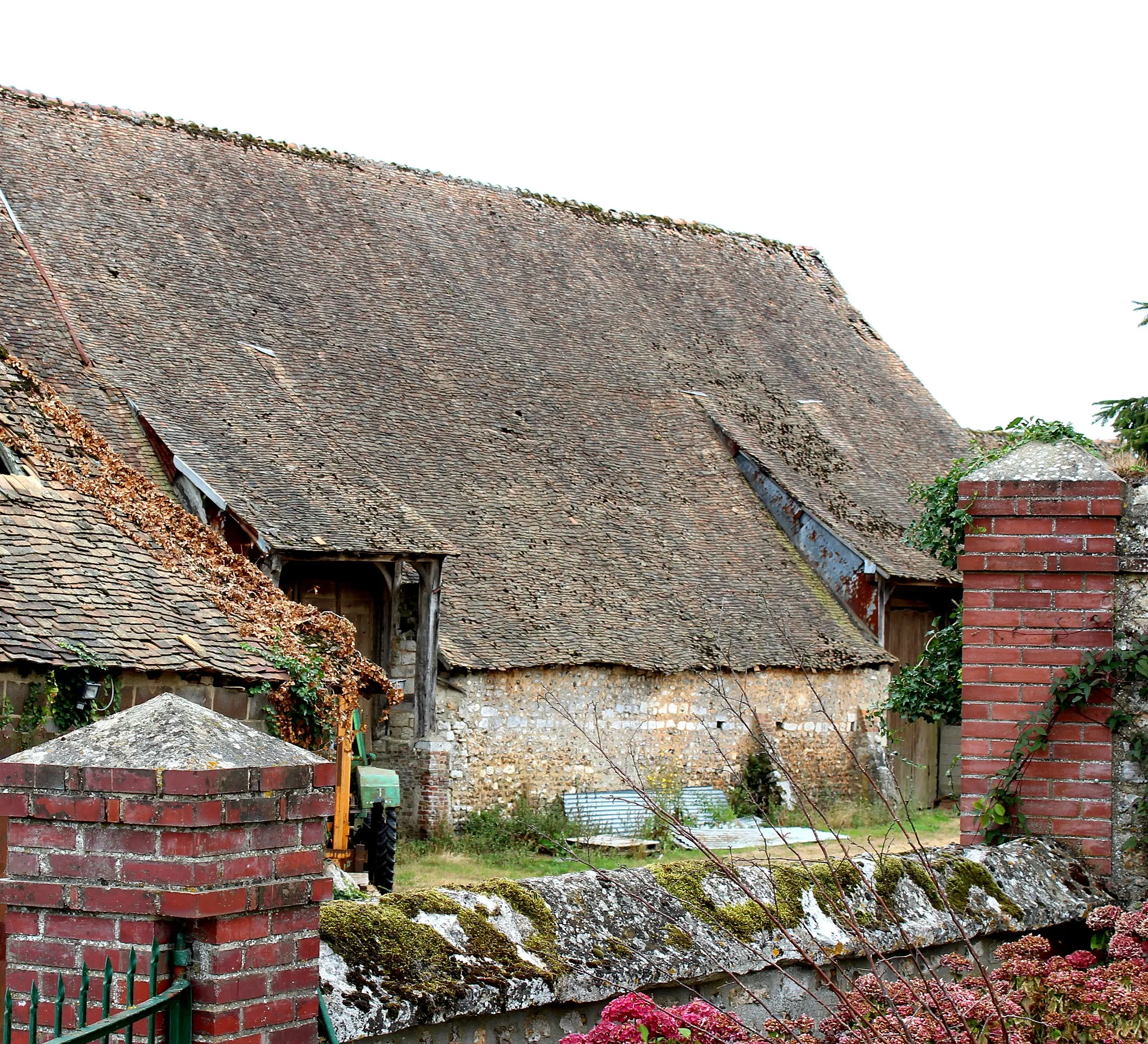 Photo showing: Grange dîmière de Daubeuf-la-Campagne