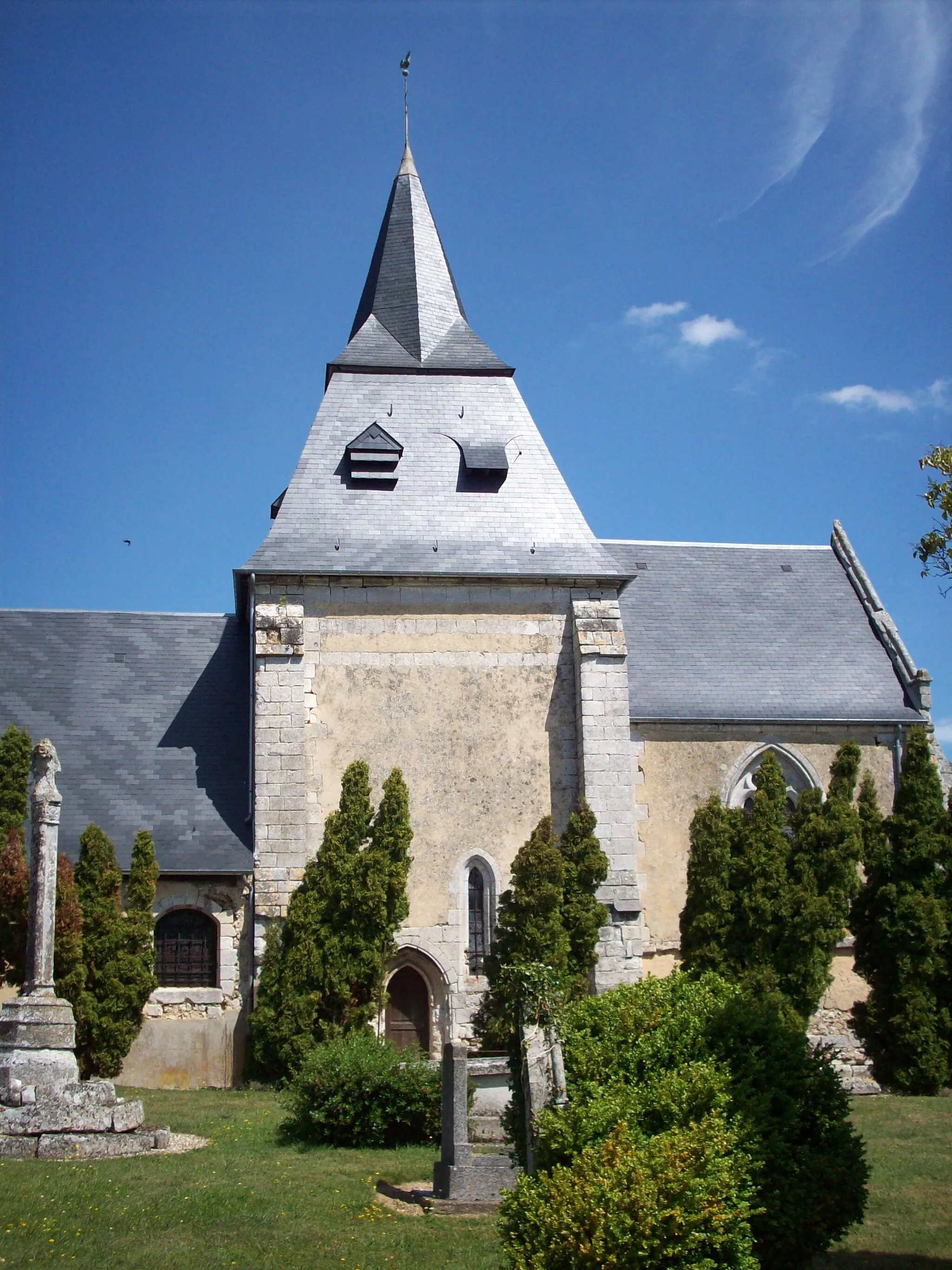 Photo showing: Église Saint-Ouen de Bouquelon