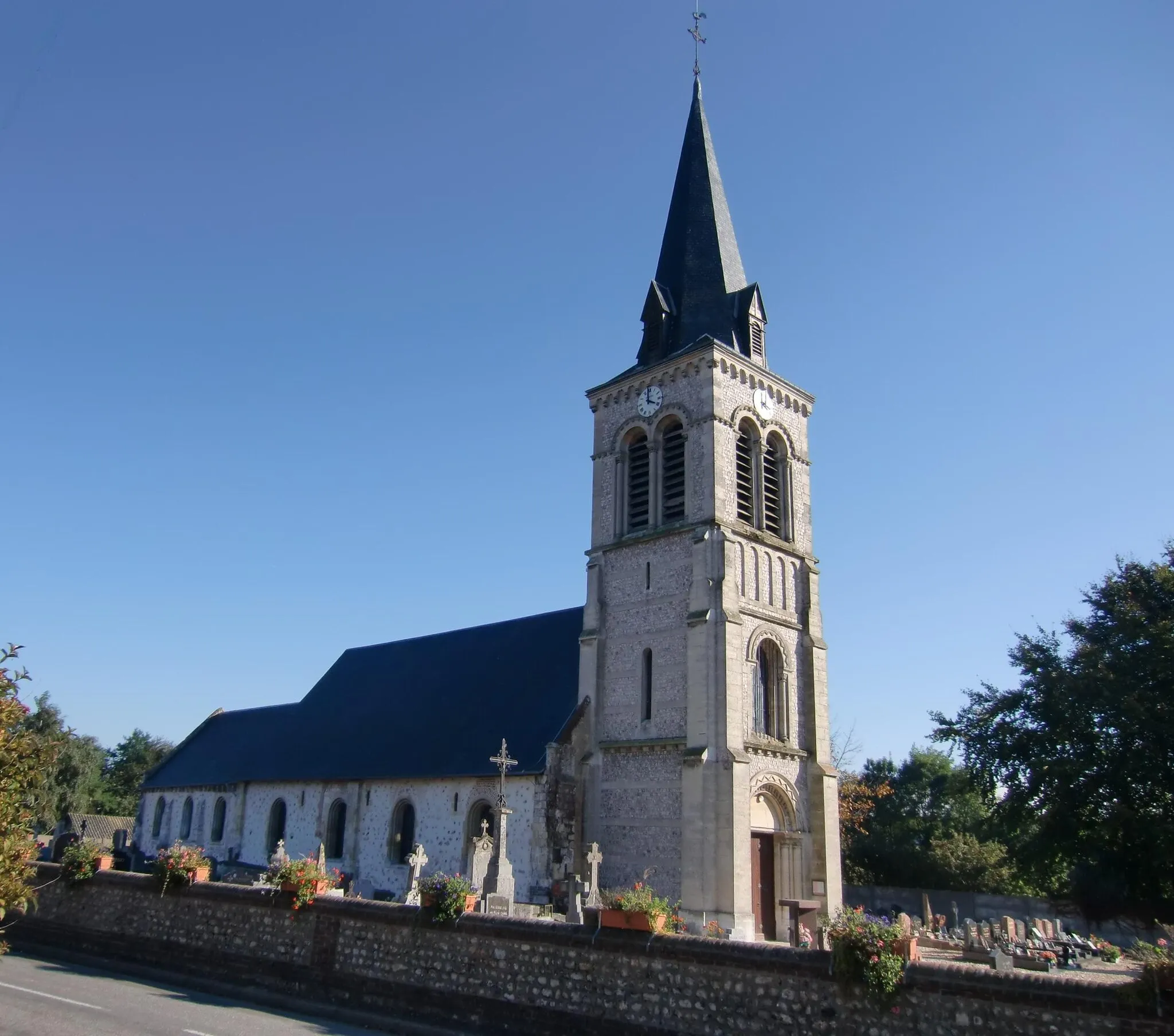 Photo showing: Église Notre-Dame de Trouville-la-Haule (Eure, Normandie, France)