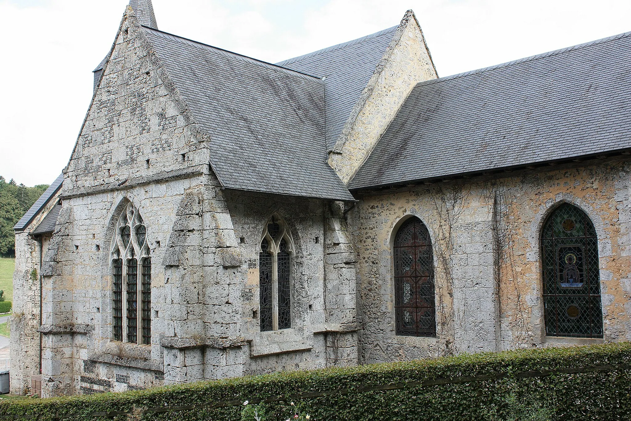 Photo showing: Manneville-la-Raoult - Eglise Saint-Germain, vue du Sud-Est