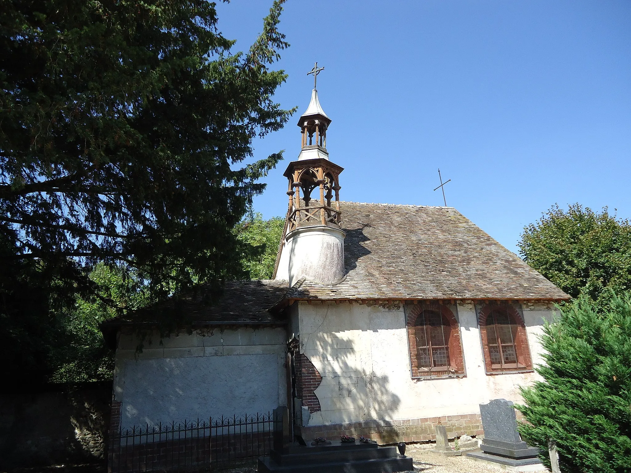 Photo showing: Église Saint-Lubin - Hameau de Lorey - Breuilpont - Eure (27).