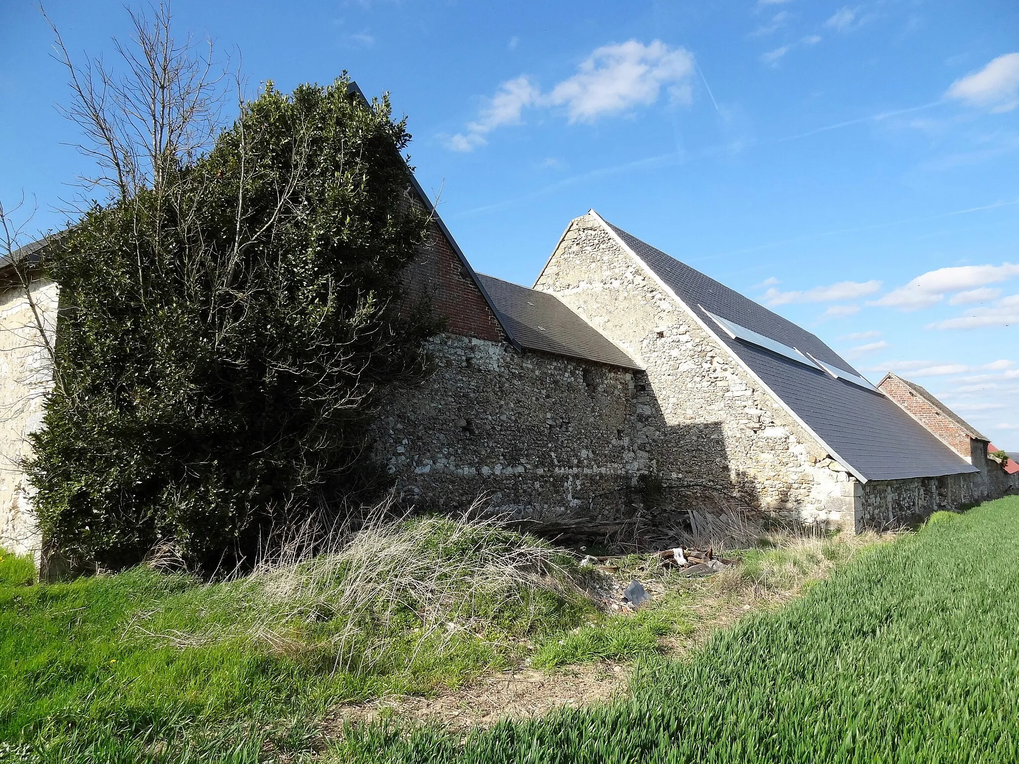 Photo showing: Manoir appartenant au domaine de l'abbaye de Jumièges.