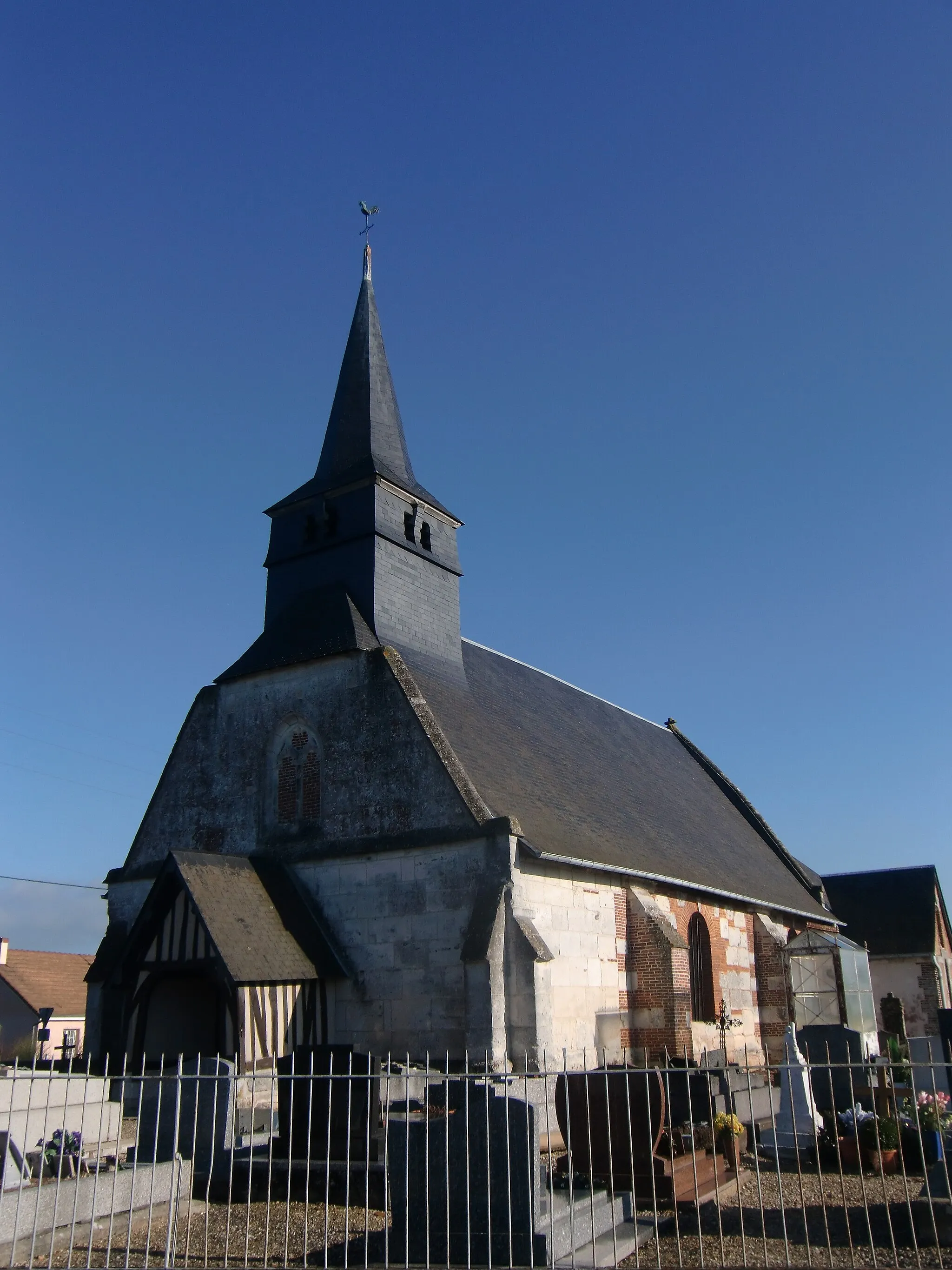 Photo showing: Église Saint-Julien de Cauverville-en-Roumois (Eure, Normandie, France).