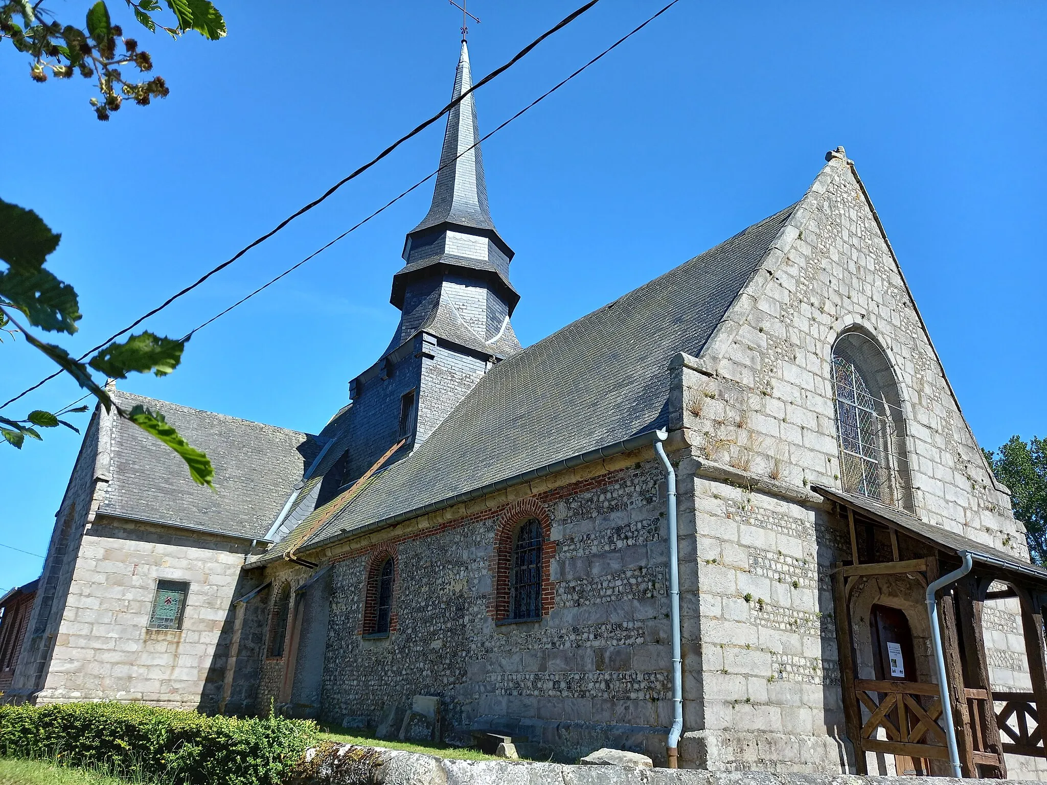 Photo showing: église Saint-Remi de Belmesnil (église située en Seine-Maritime, en France)