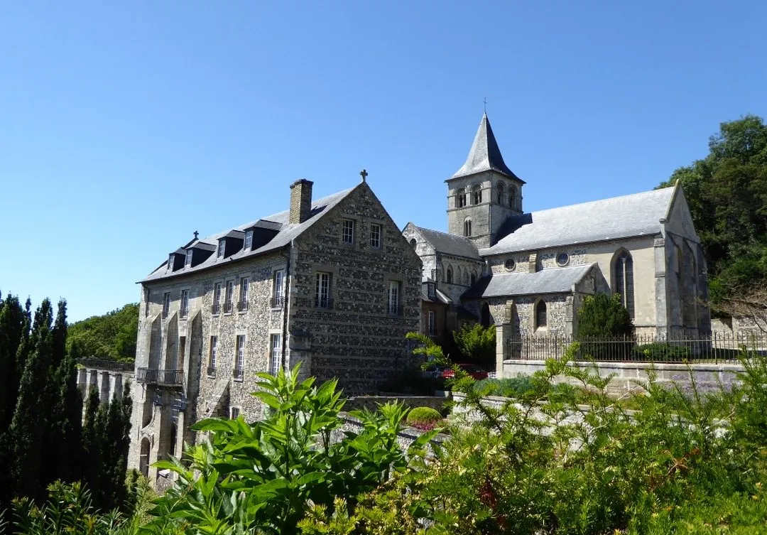 Photo showing: Abbaye de Graville, vue générale Sud-Est