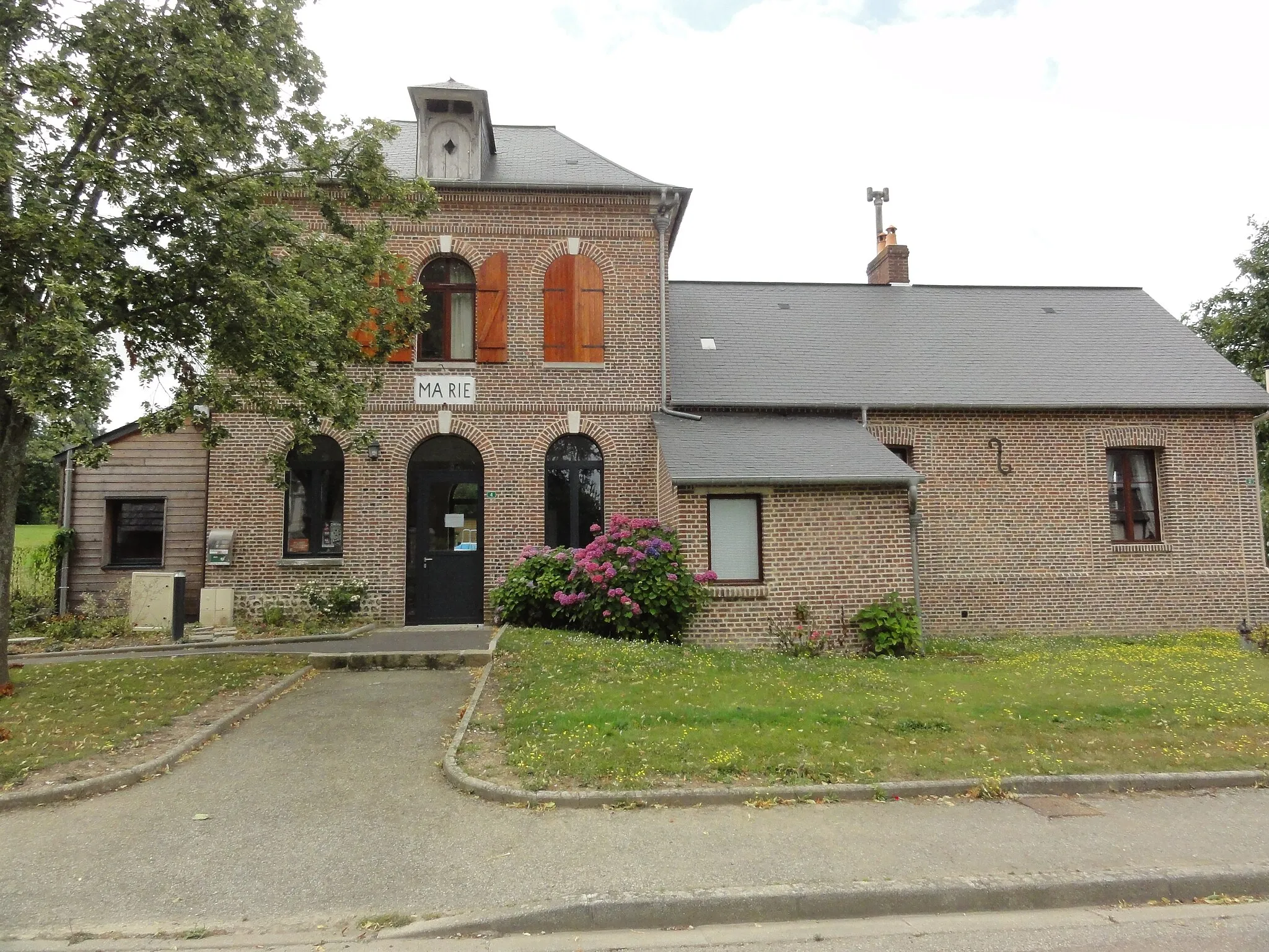 Photo showing: Bénesville (Seine-Mar.) mairie