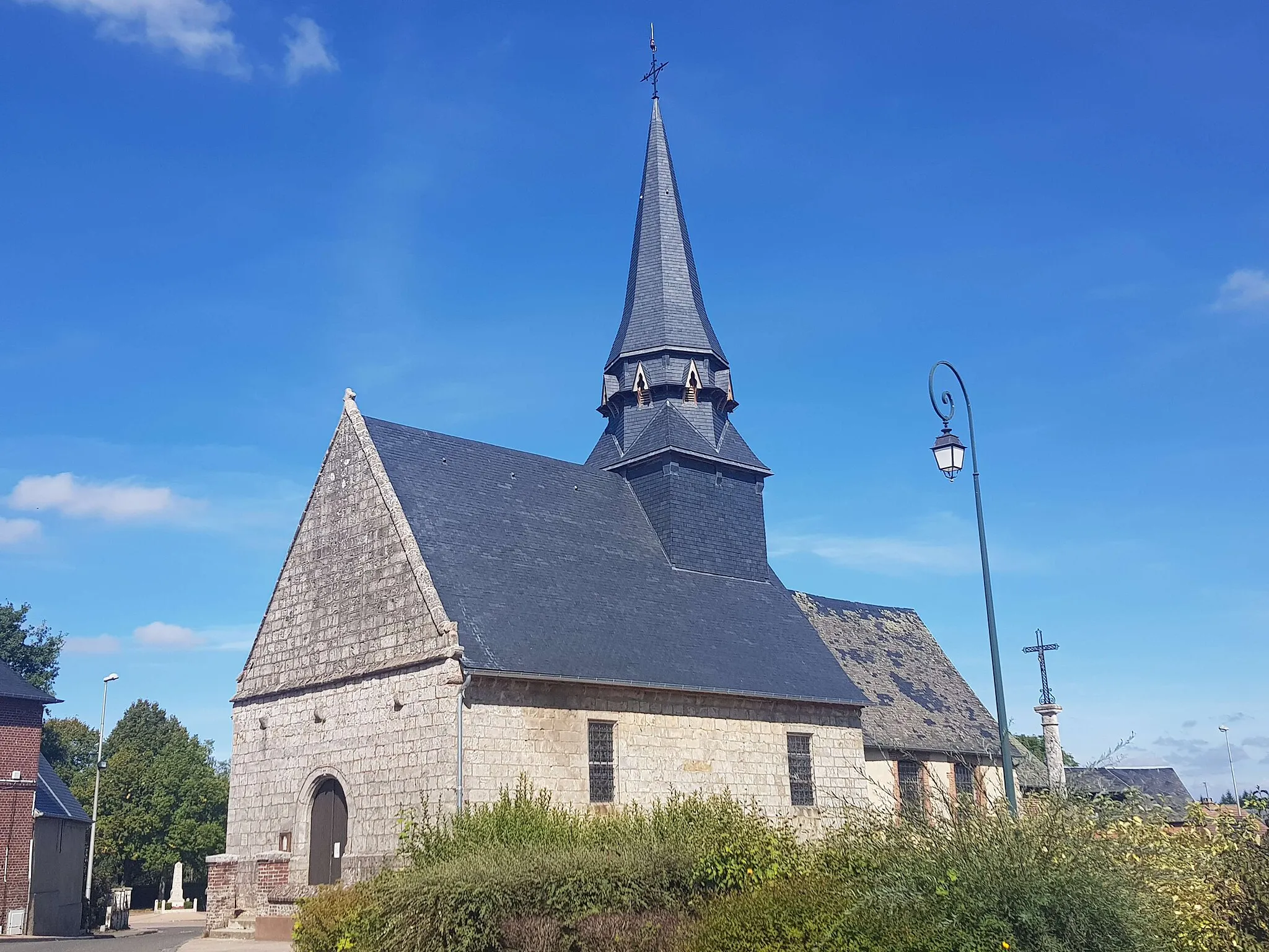 Photo showing: Photographie de l'église Notre-Dame du Bocasse (2022)