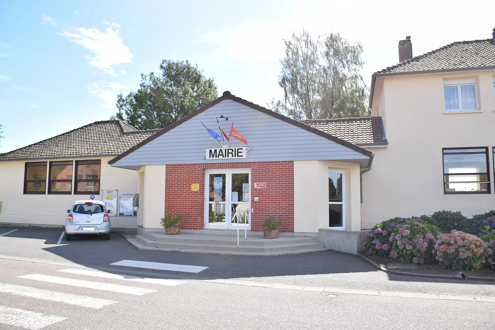 Photo showing: Mairie