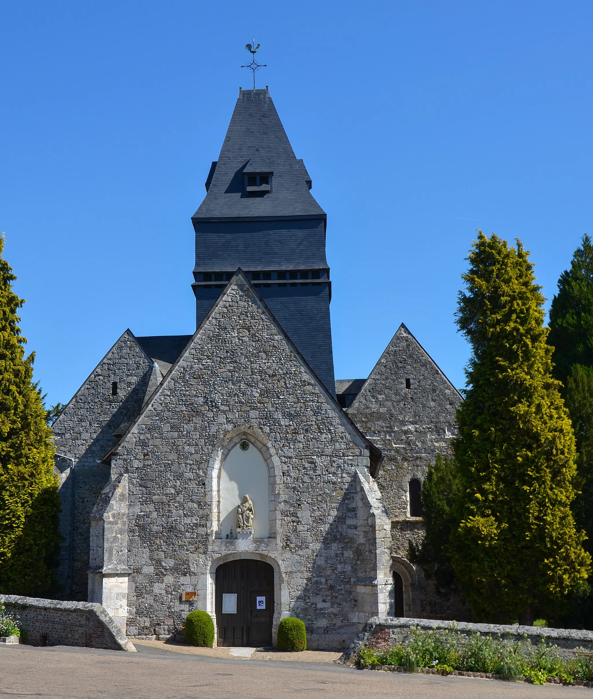 Photo showing: Church of  Lyons-la-Forêt, Eure, Normandy, France