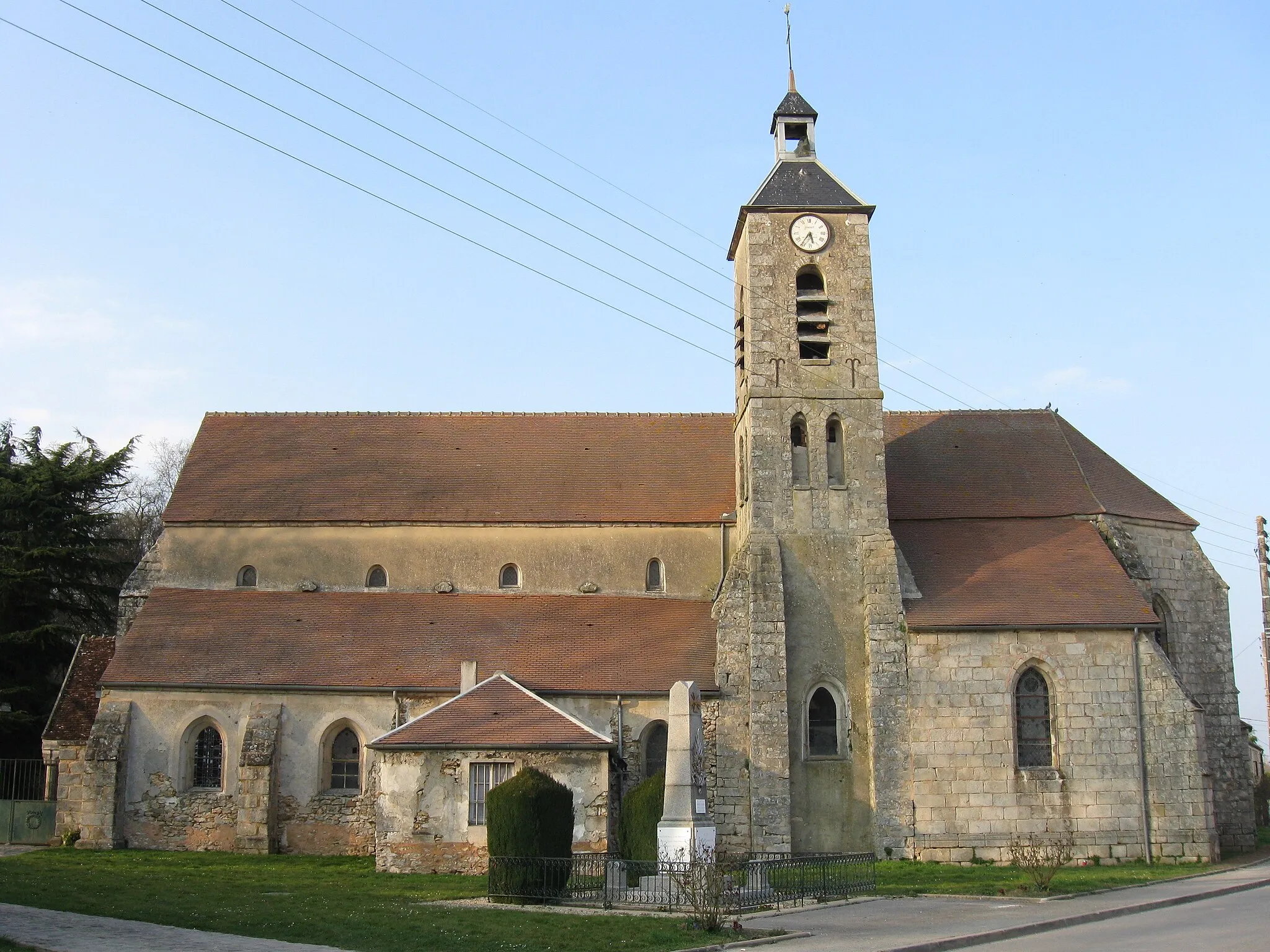 Photo showing: Église Saint-Étienne de Liverdy-en-Brie. (Seine-et-Marne, région Île-de-France).