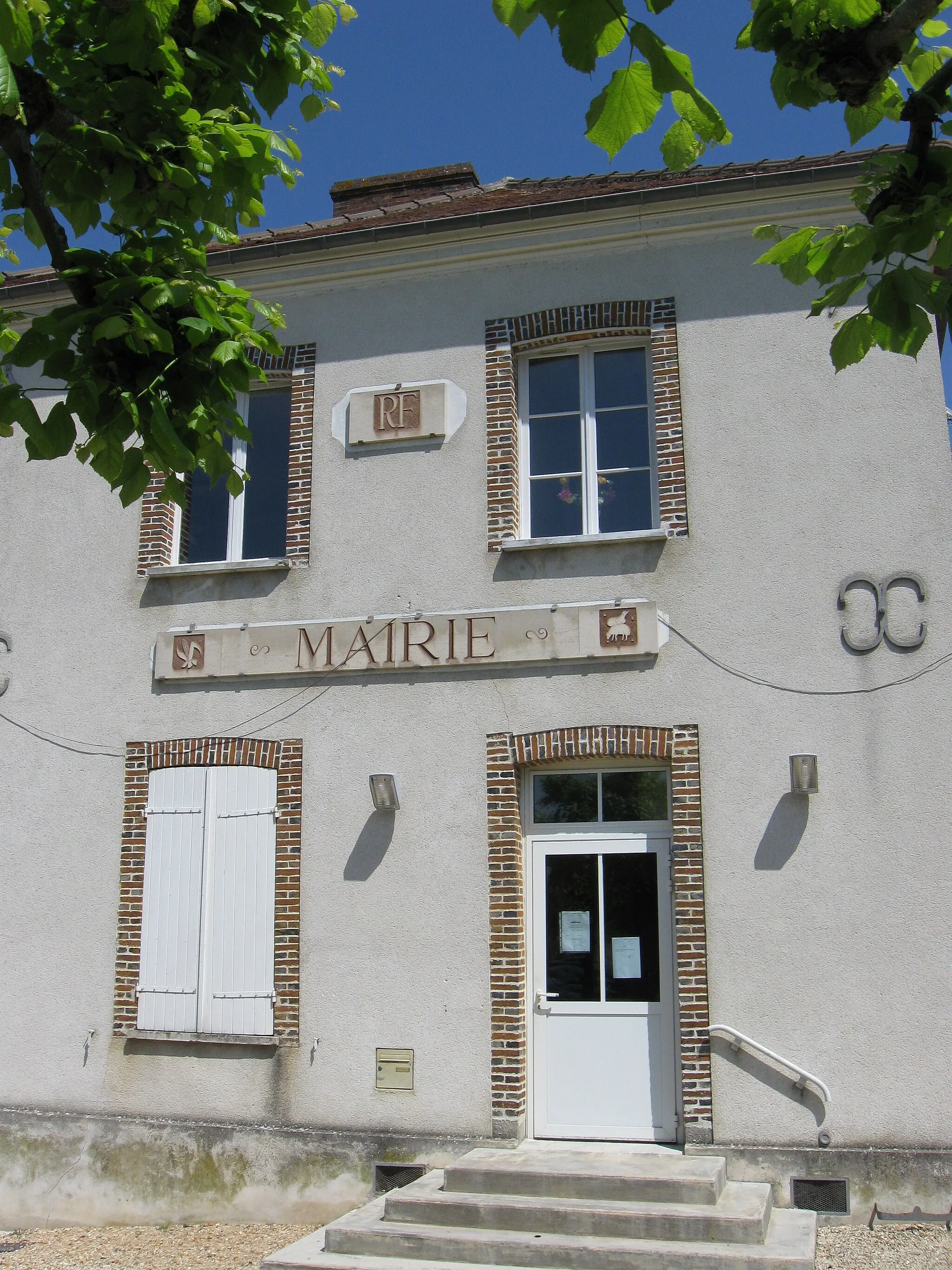 Photo showing: Mairie de Villenauxe-la-Petite. (département de la Seine-et-Marne, région Île-de-France).