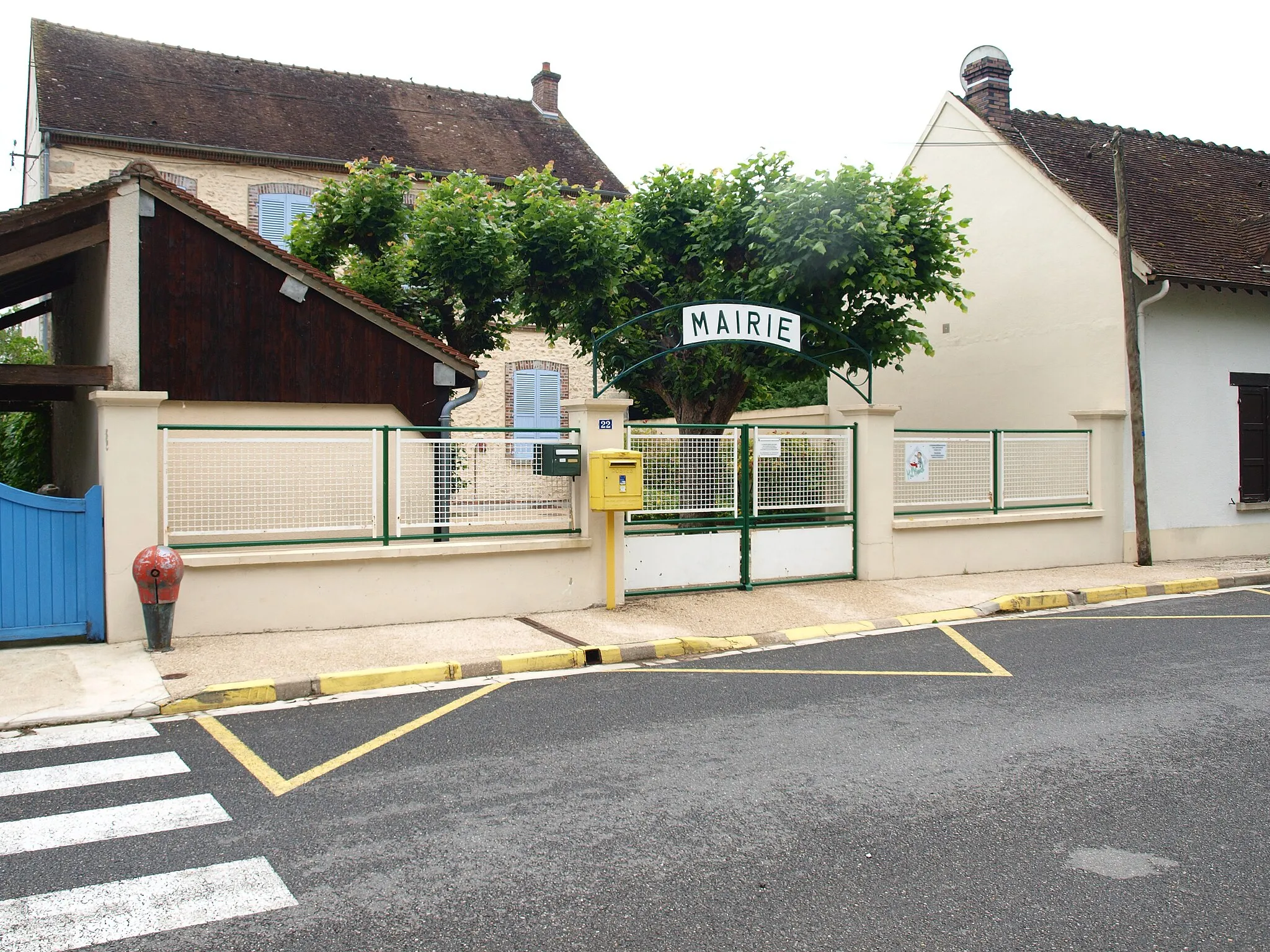 Photo showing: Mairie de Grisy-sur-Seine (Seine-et-Marne, France)