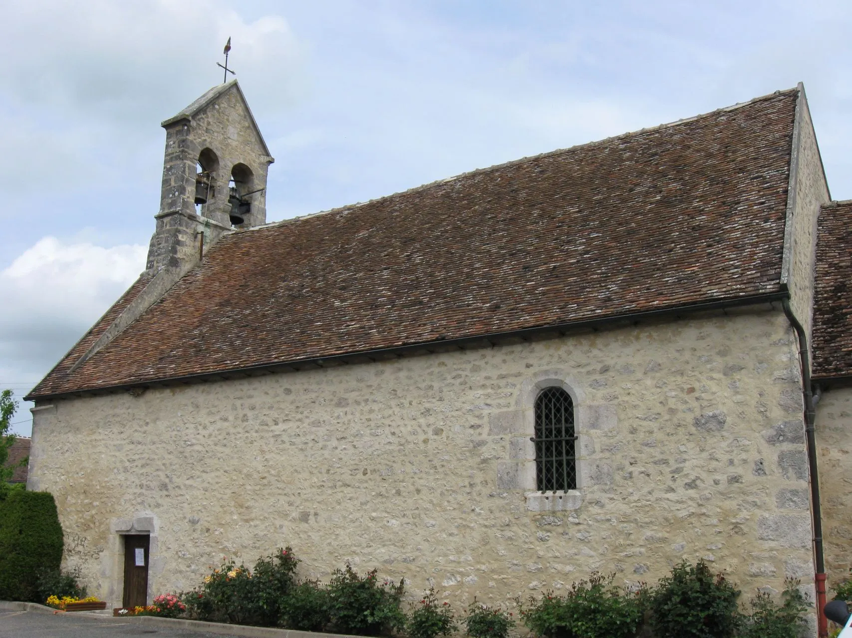 Photo showing: Église Sainte-Marie-Madeleine (La Madeleine-sur-Loing, Seine-et-Marne, région Île-de-France)