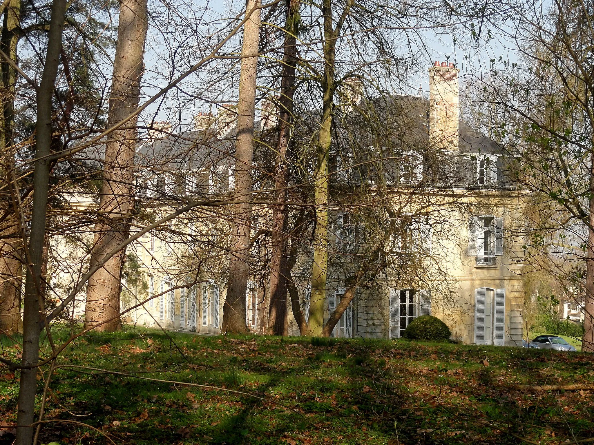 Photo showing: Château de Touteville.