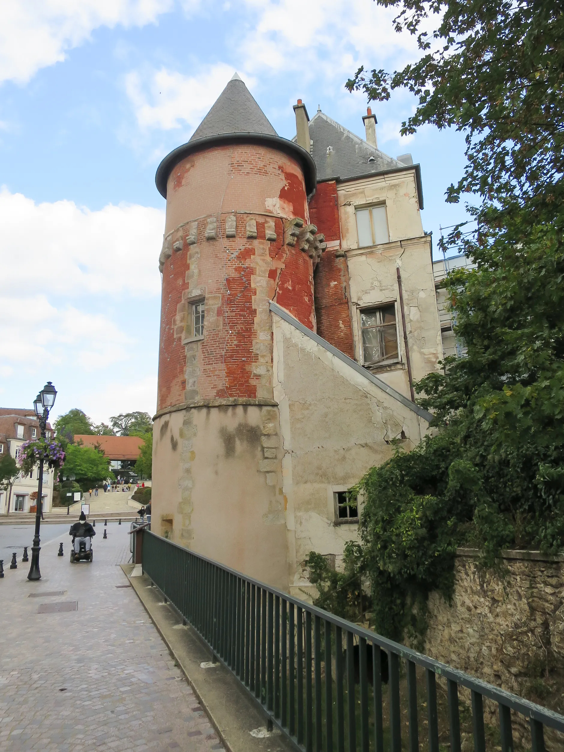 Photo showing: Vue du château de Budé à Yerres en août 2020 / (Yerres, Essonne, France)