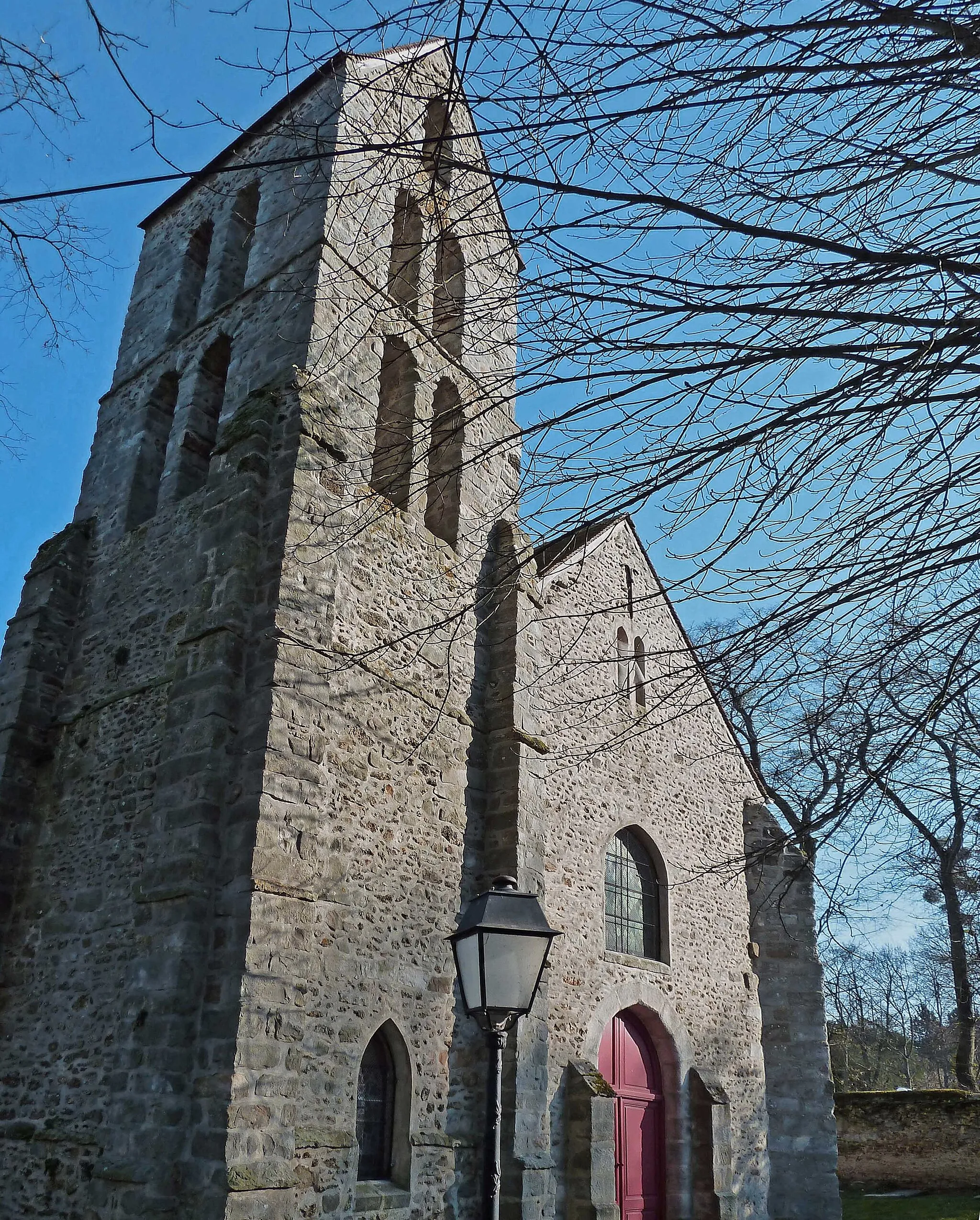 Photo showing: This building is inscrit au titre des monuments historiques de la France. It is indexed in the base Mérimée, a database of architectural heritage maintained by the French Ministry of Culture, under the reference PA00087982 .