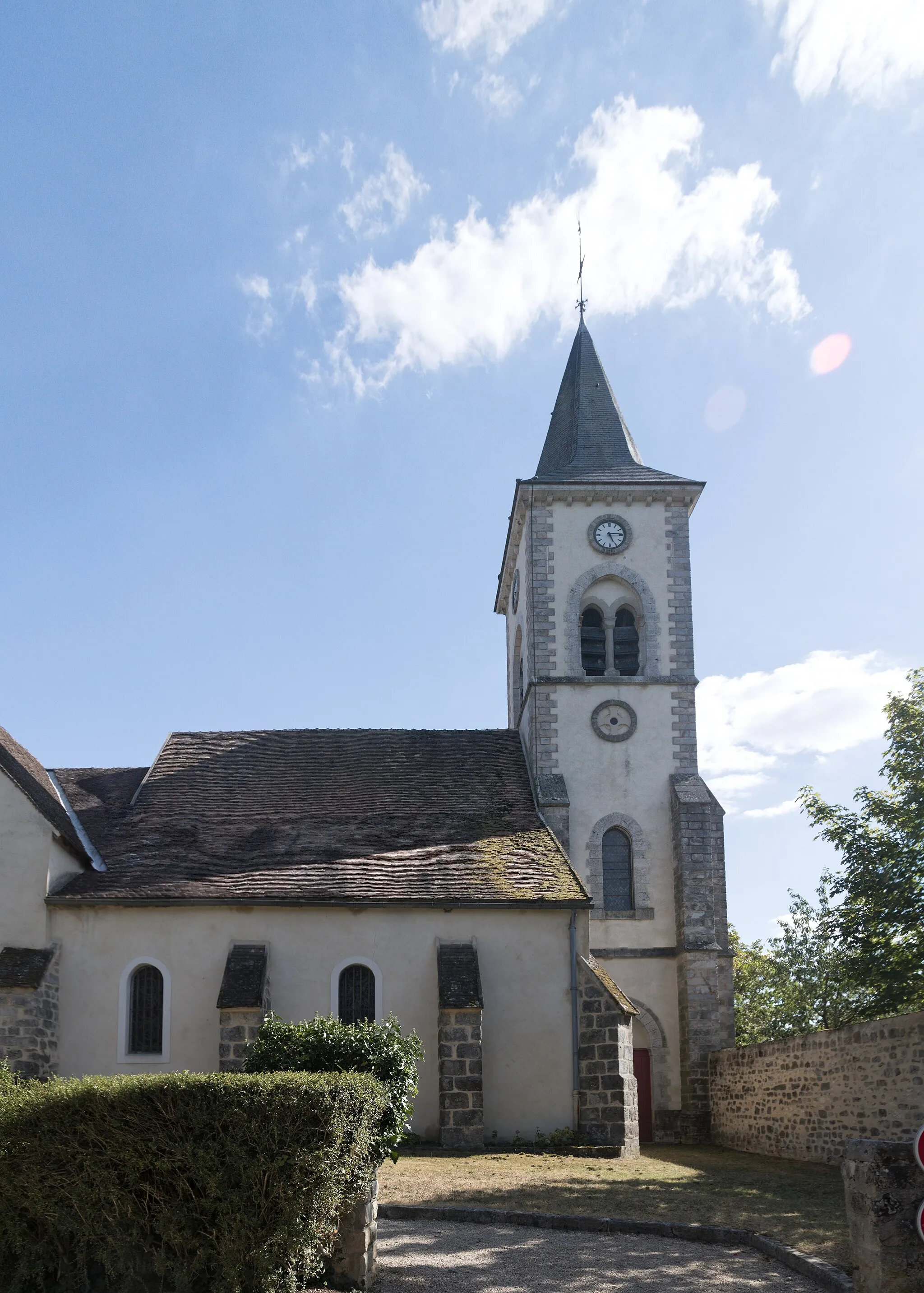 Photo showing: Saint Severus parish church, view from the press Lane.