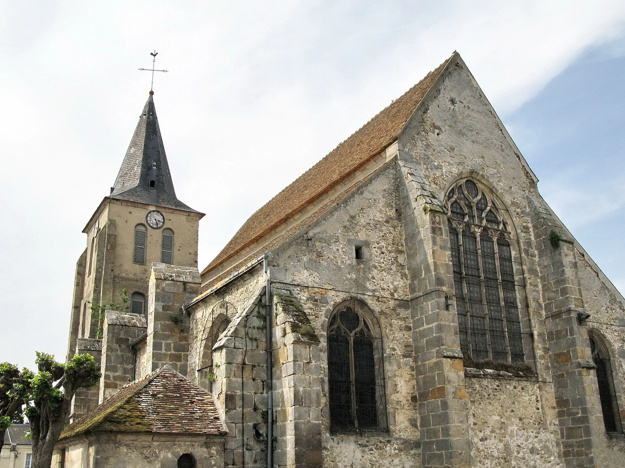 Photo showing: Vue de l'église du Val Saint-Germain, côté est (Essonne)