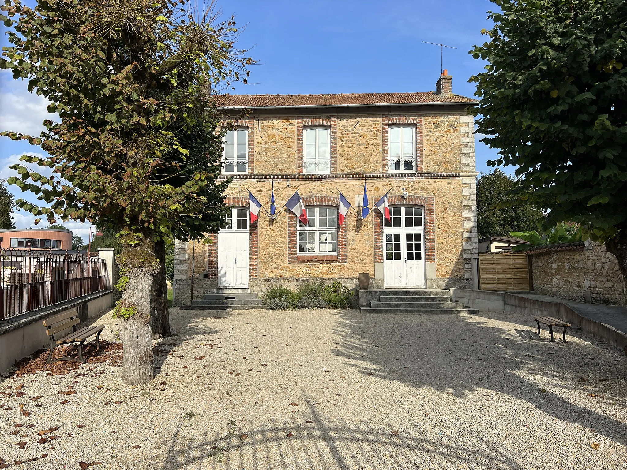 Photo showing: Salle des mariages de Chevry-Cossigny.