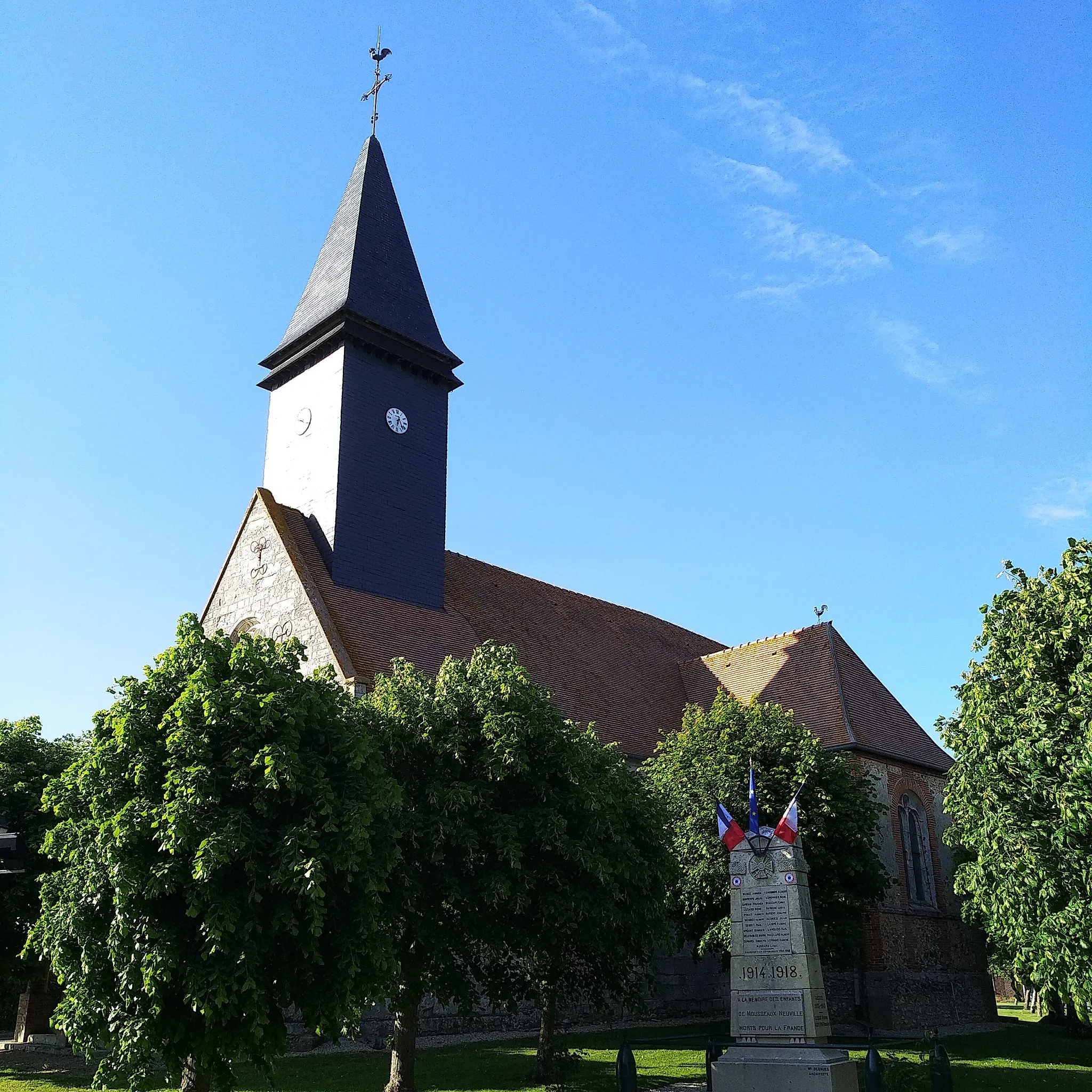 Photo showing: Eglise Saint-Martin - Mousseaux-Neuville - 27 - FR