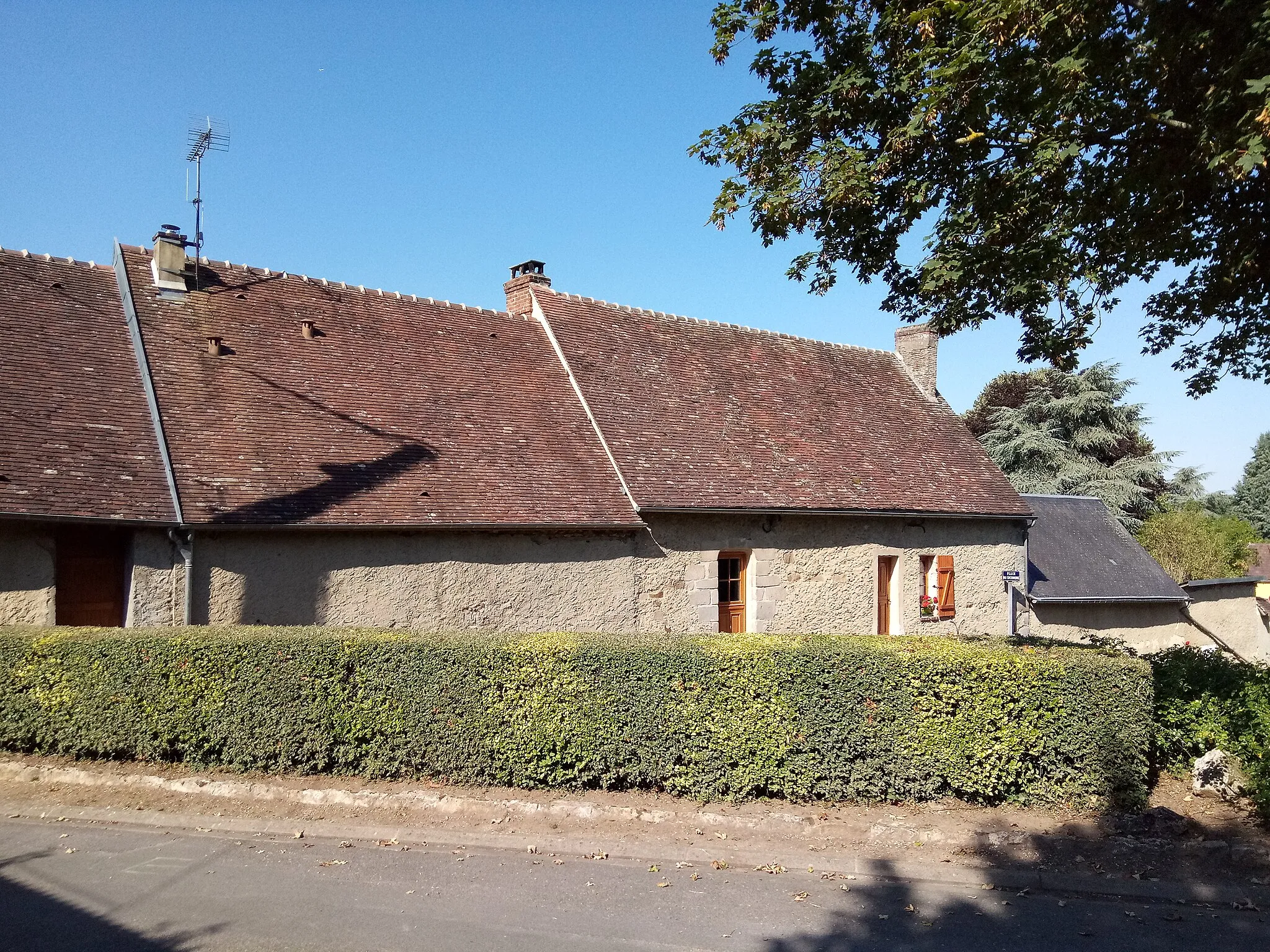 Photo showing: Maison dans Saint-Martin-de-Nigelles