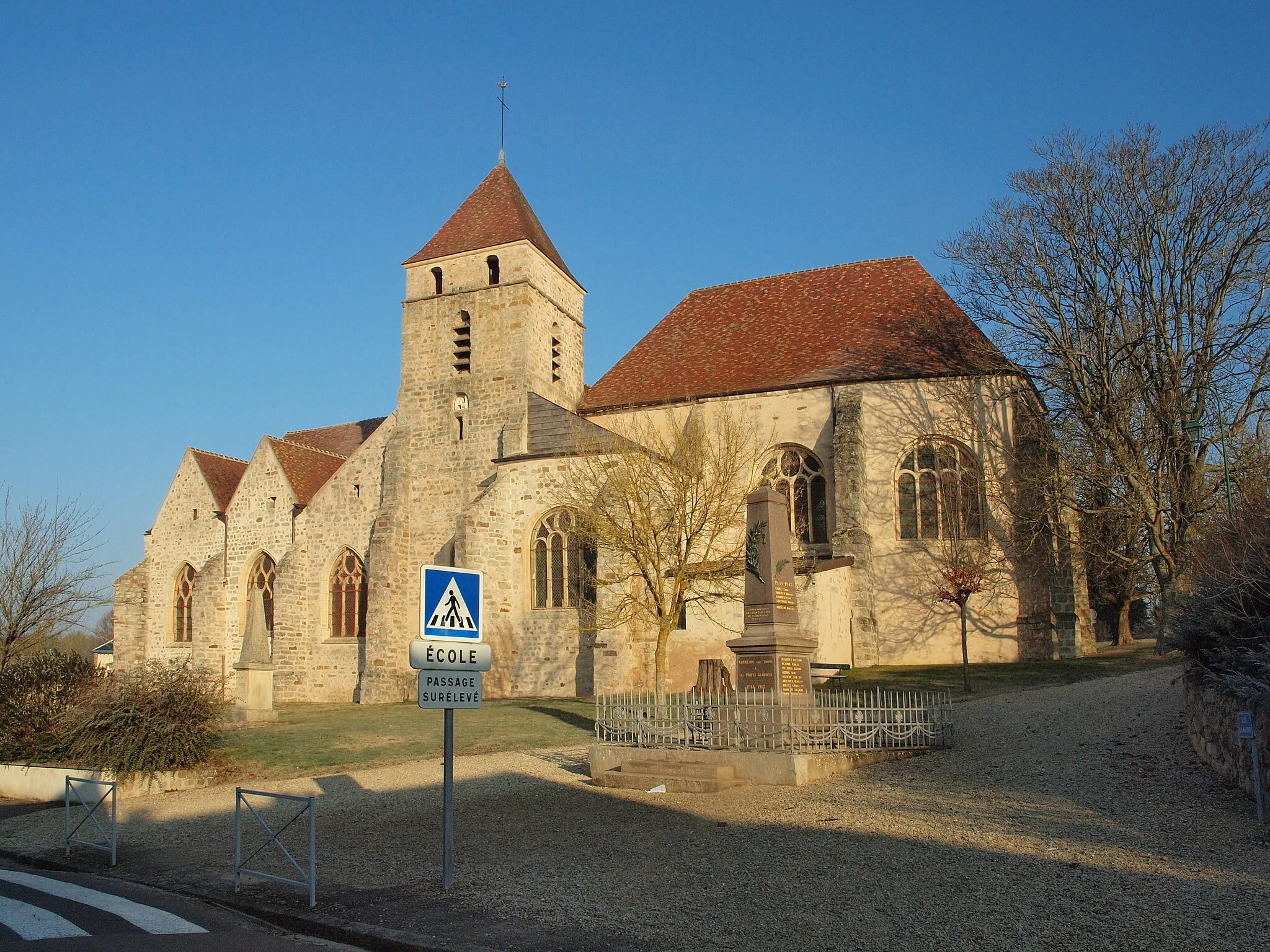 Photo showing: Courlon-sur-Yonne (Yonne, France)