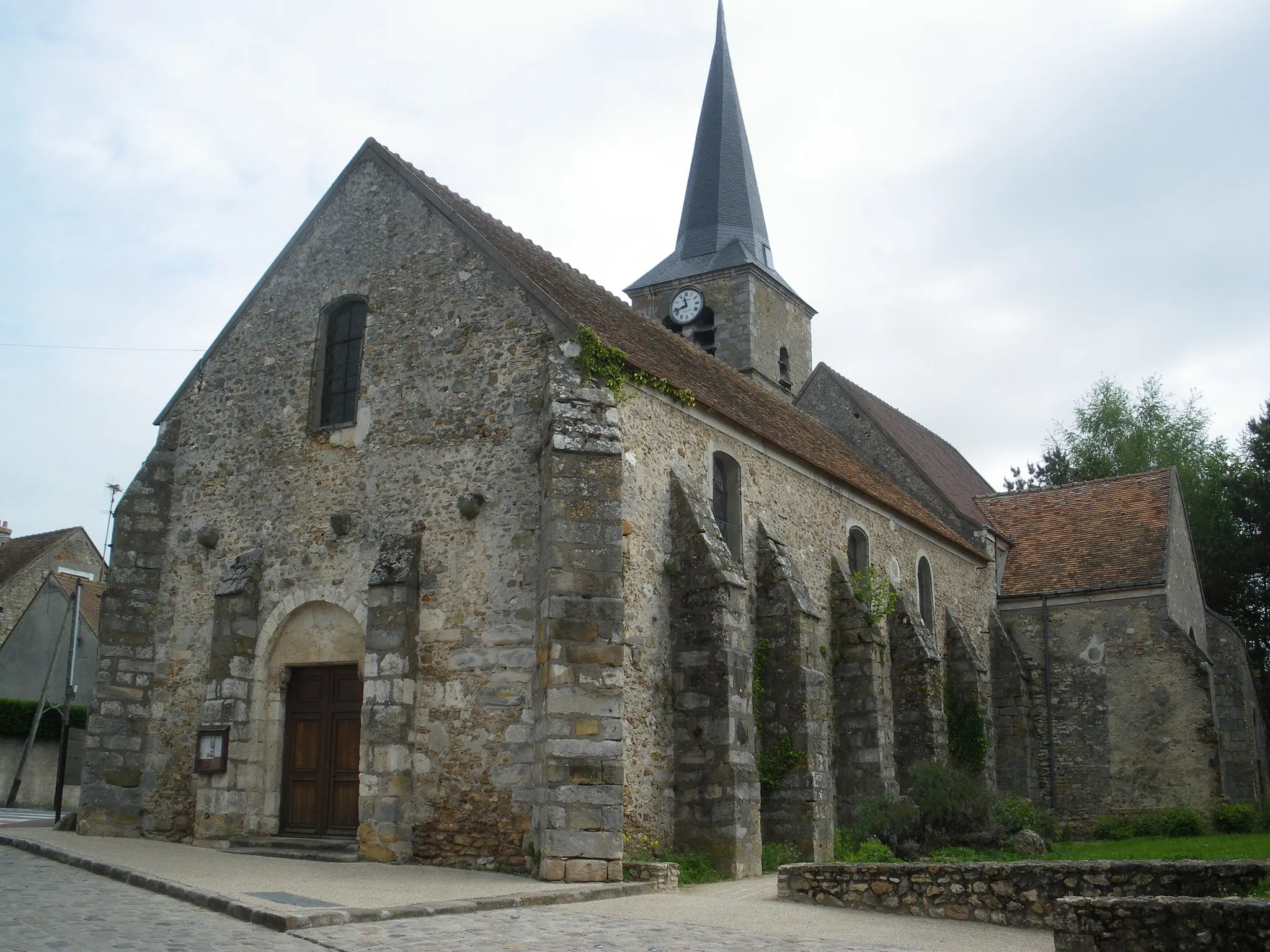 Photo showing: Angervilliers Church, Essonne, France