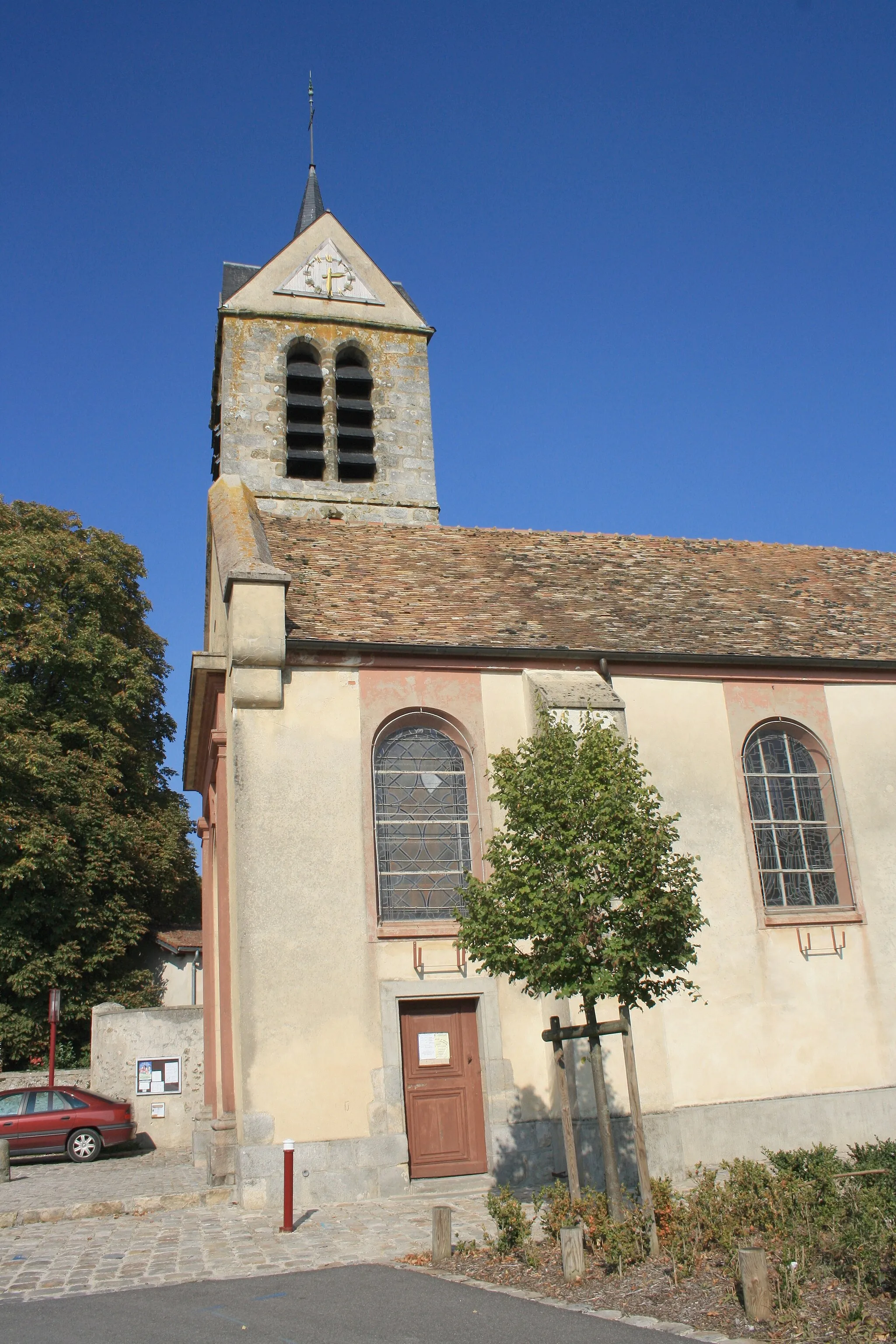 Photo showing: St. Mary Magdalene Church of Les Molières, France.