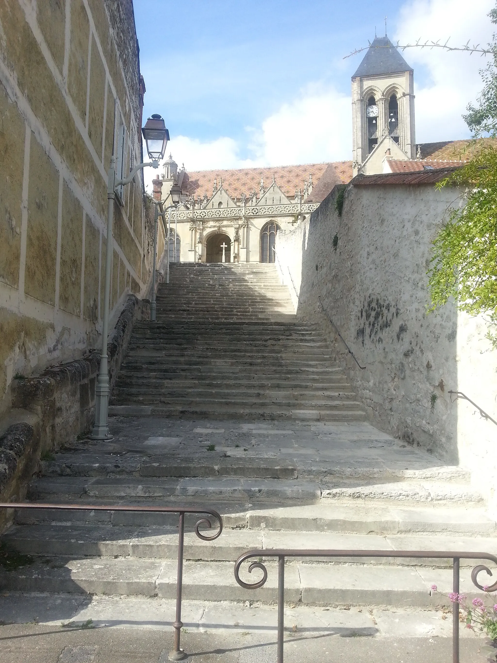 Photo showing: This building is inscrit au titre des monuments historiques de la France. It is indexed in the base Mérimée, a database of architectural heritage maintained by the French Ministry of Culture, under the reference PA00080226 .