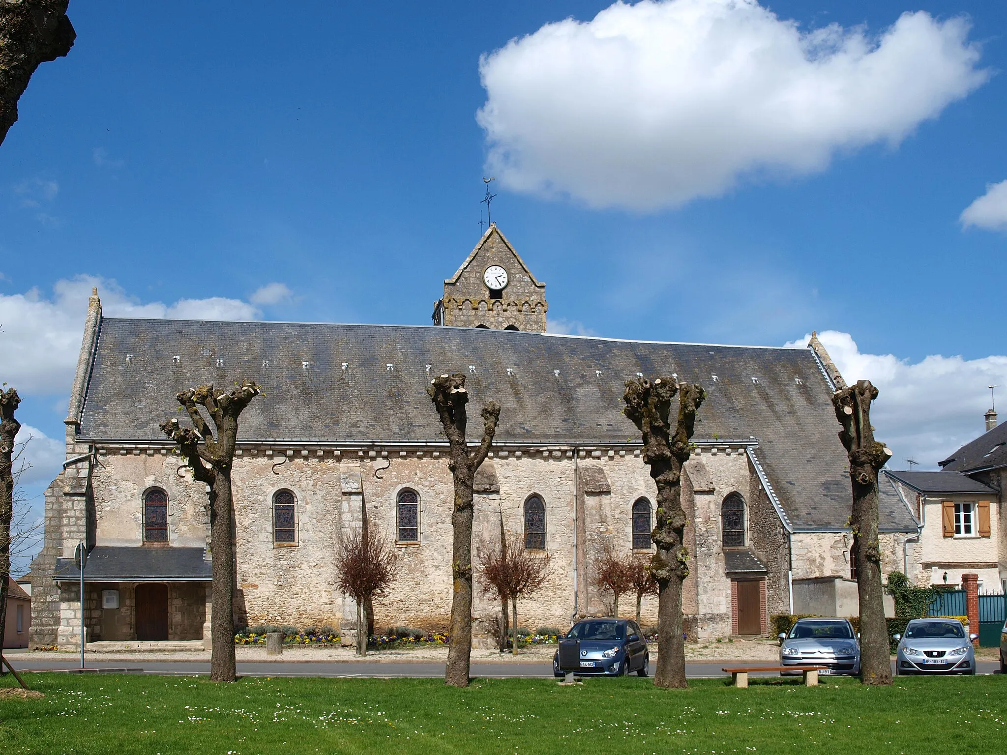 Photo showing: Sainville (Eure-et-Loir, France) ; Église Saint-Pierre