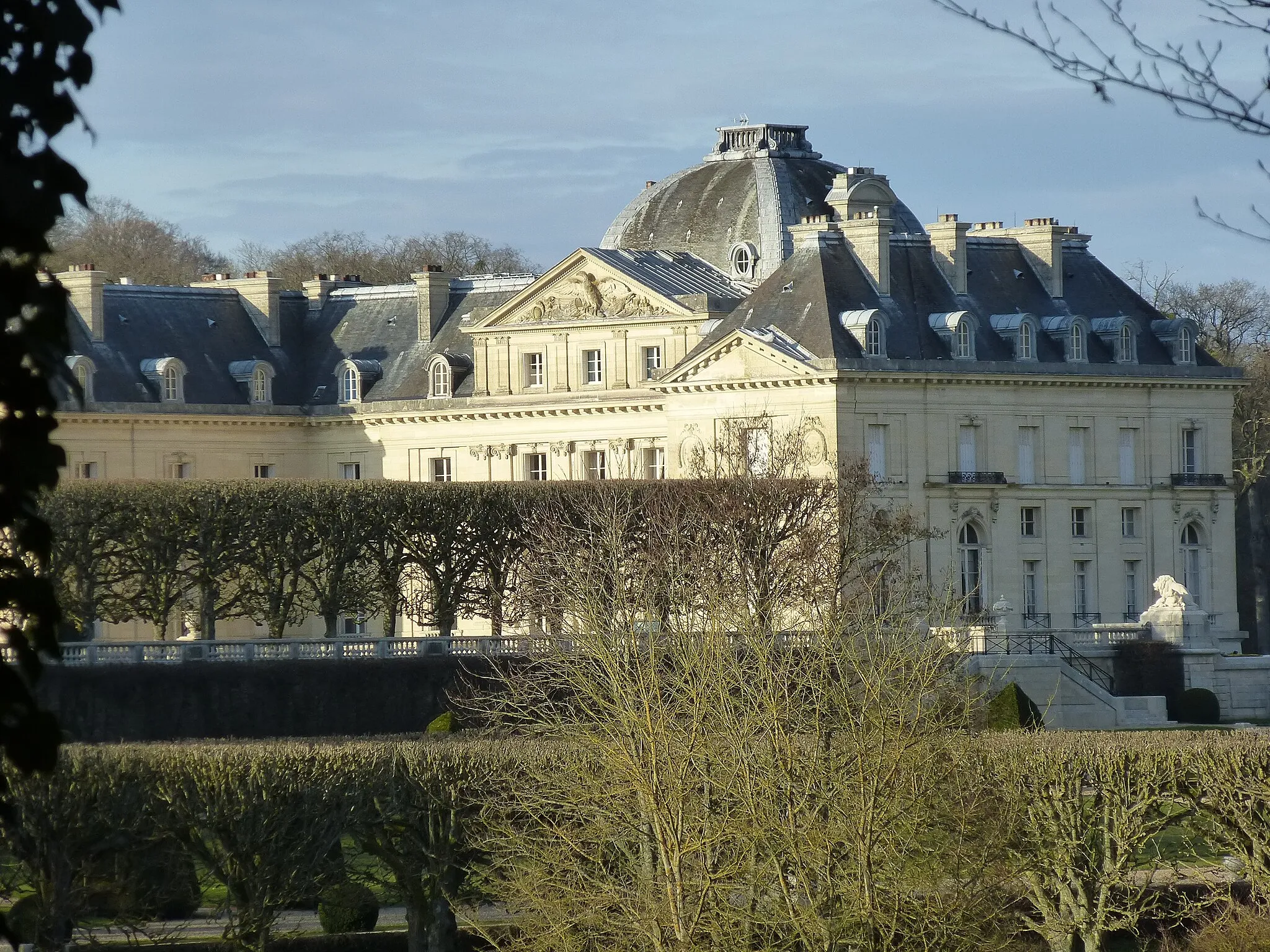 Photo showing: château de Voisins à Saint-Hilarion (Yvelines, région Île-de-France).