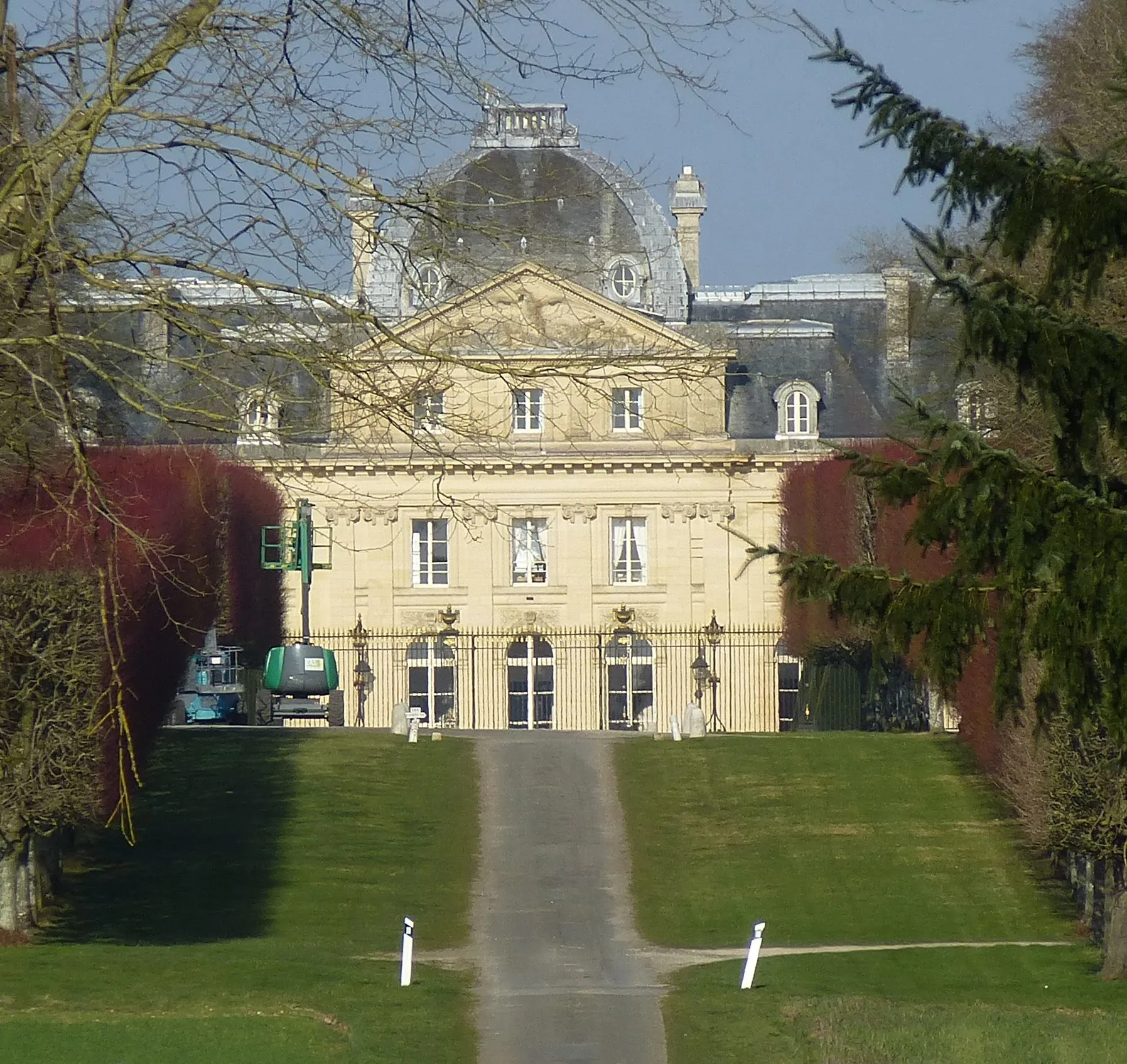 Photo showing: Château de Voisins à Saint-Hilarion. (Yvelines, région Île-de-France).